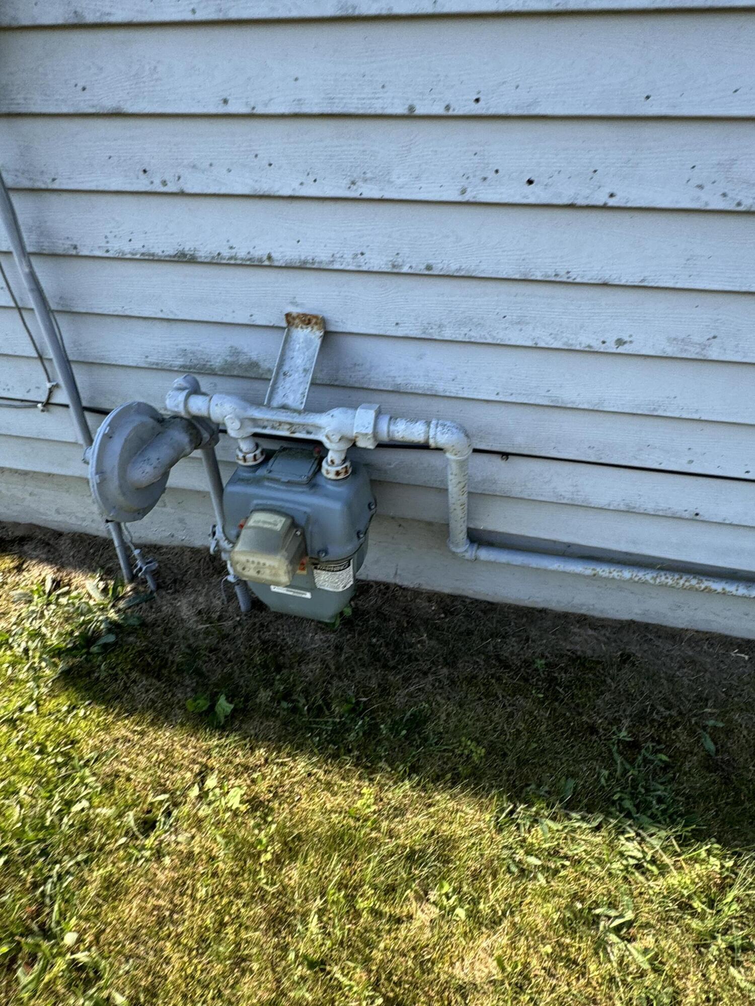 9875 Lee Road, St. Helen