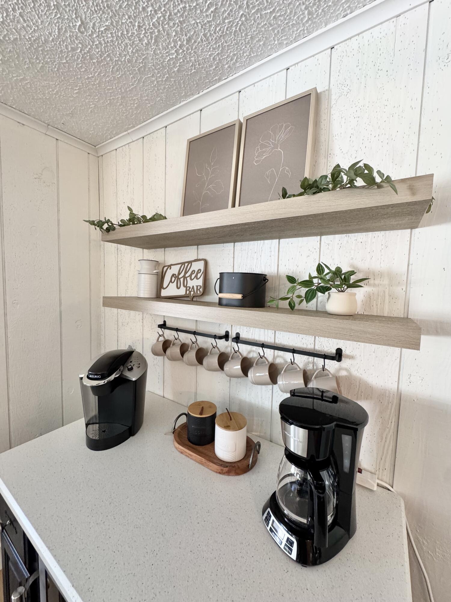 9875 Lee Road, St. Helen