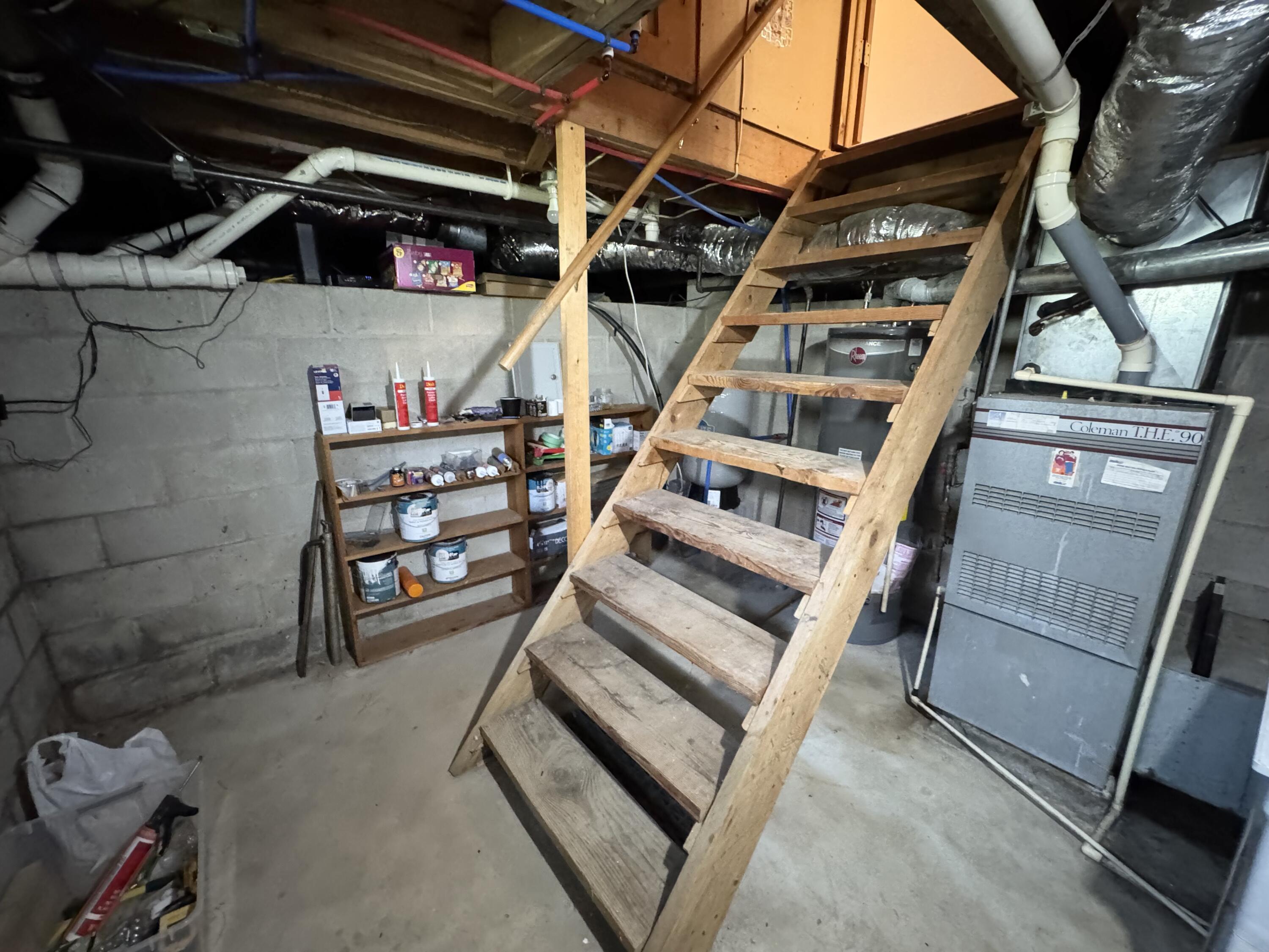 9875 Lee Road, St. Helen