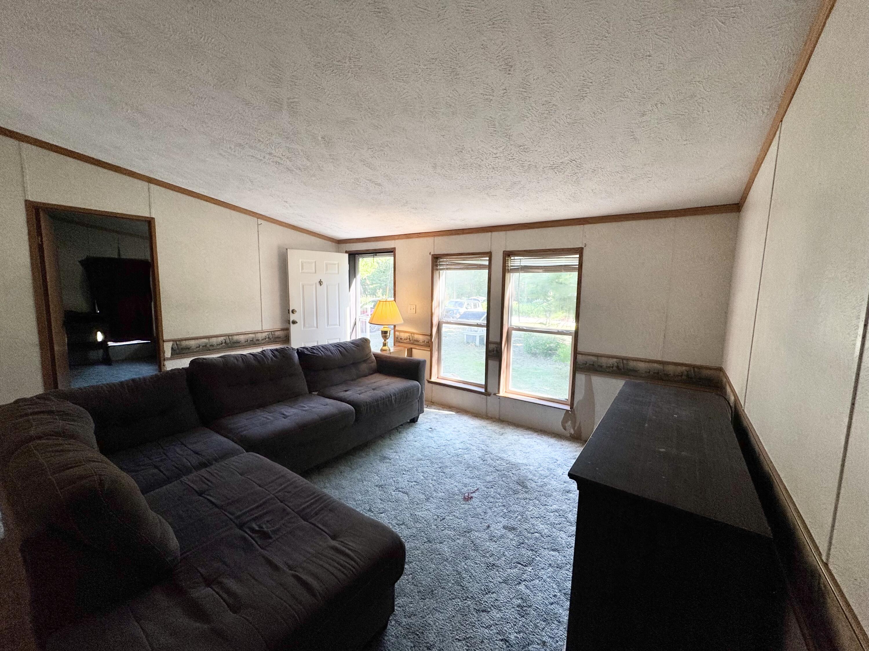 9942 Wayland Drive