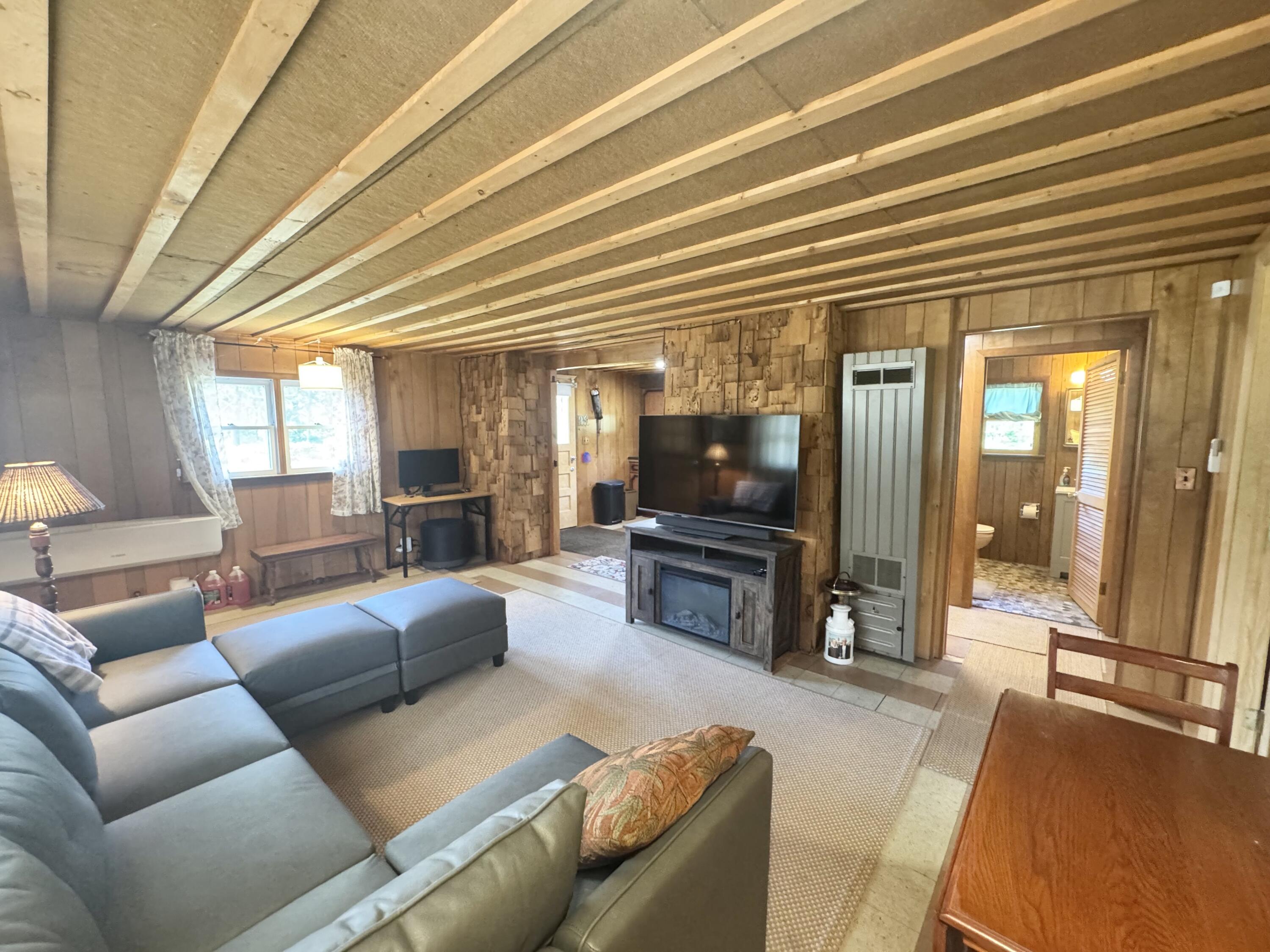 4982 S Staley Lake Road