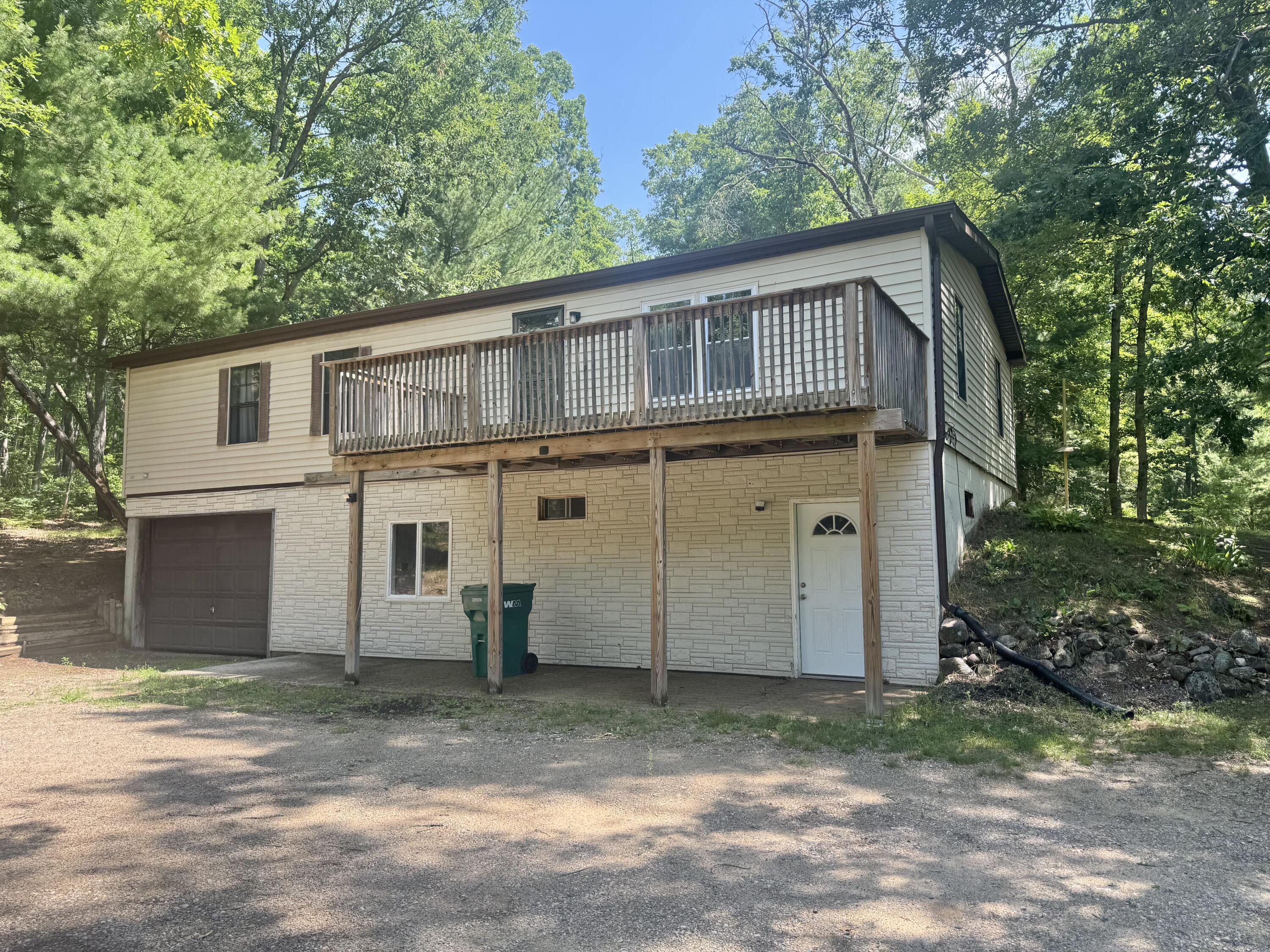 3817 S Townline Road