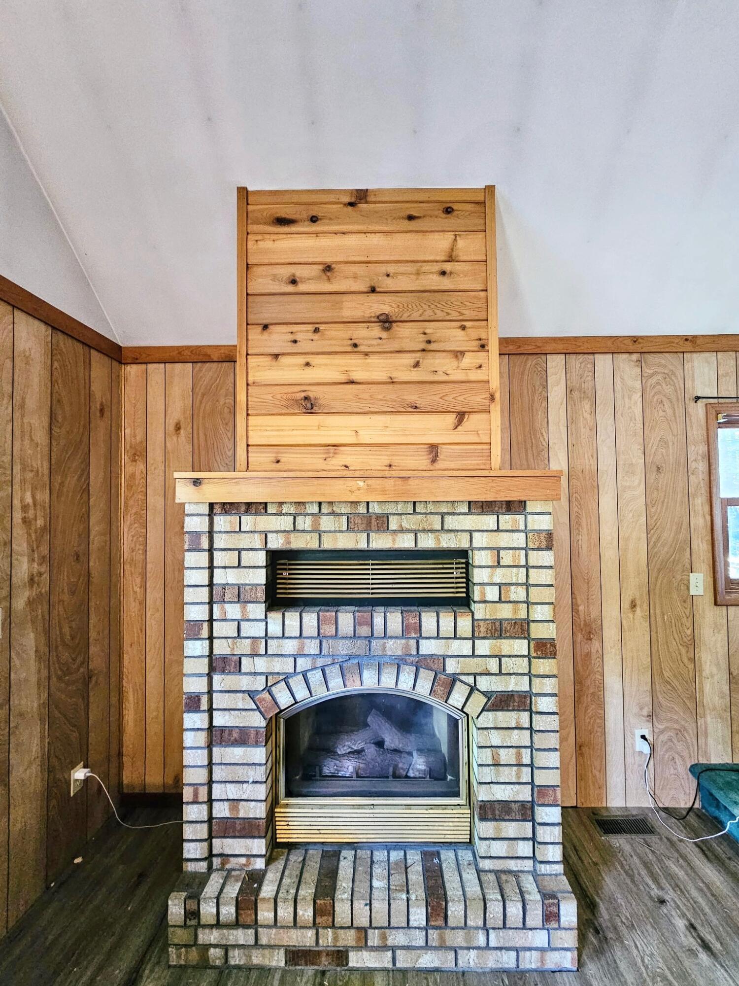 6541 Clearbrook Drive, St. Helen