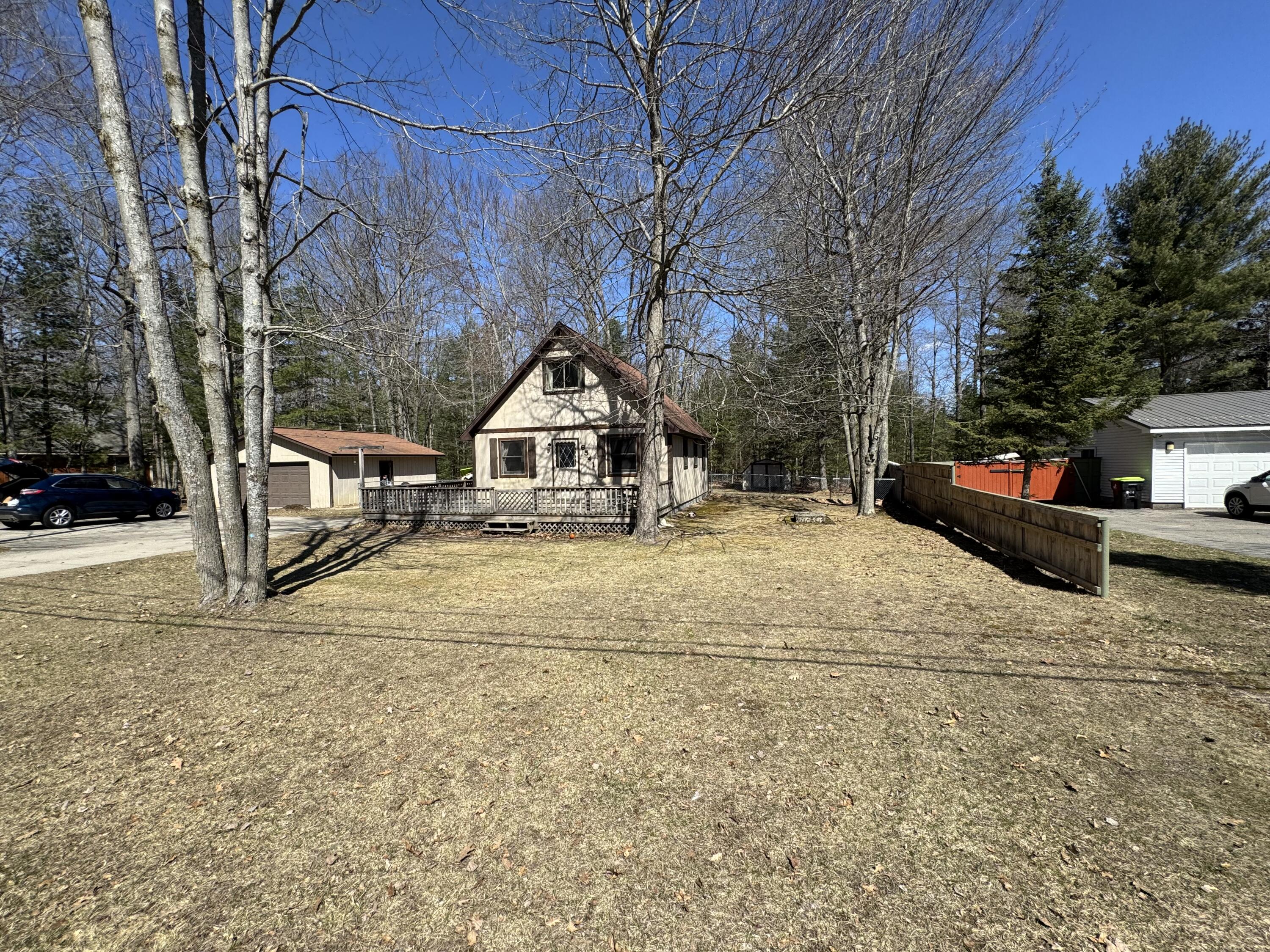 6541 Clearbrook Drive, St. Helen