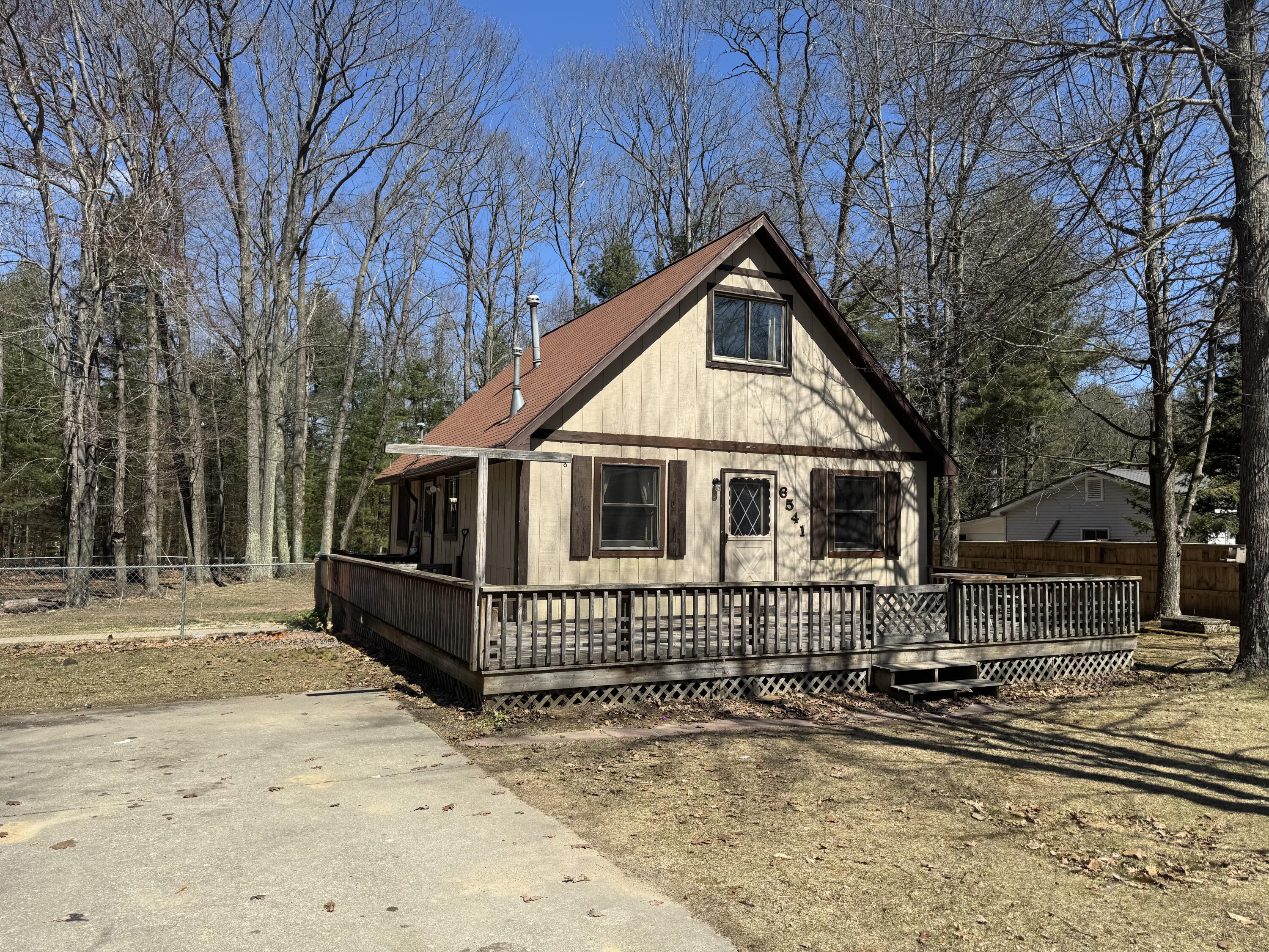 6541 Clearbrook Drive, St. Helen