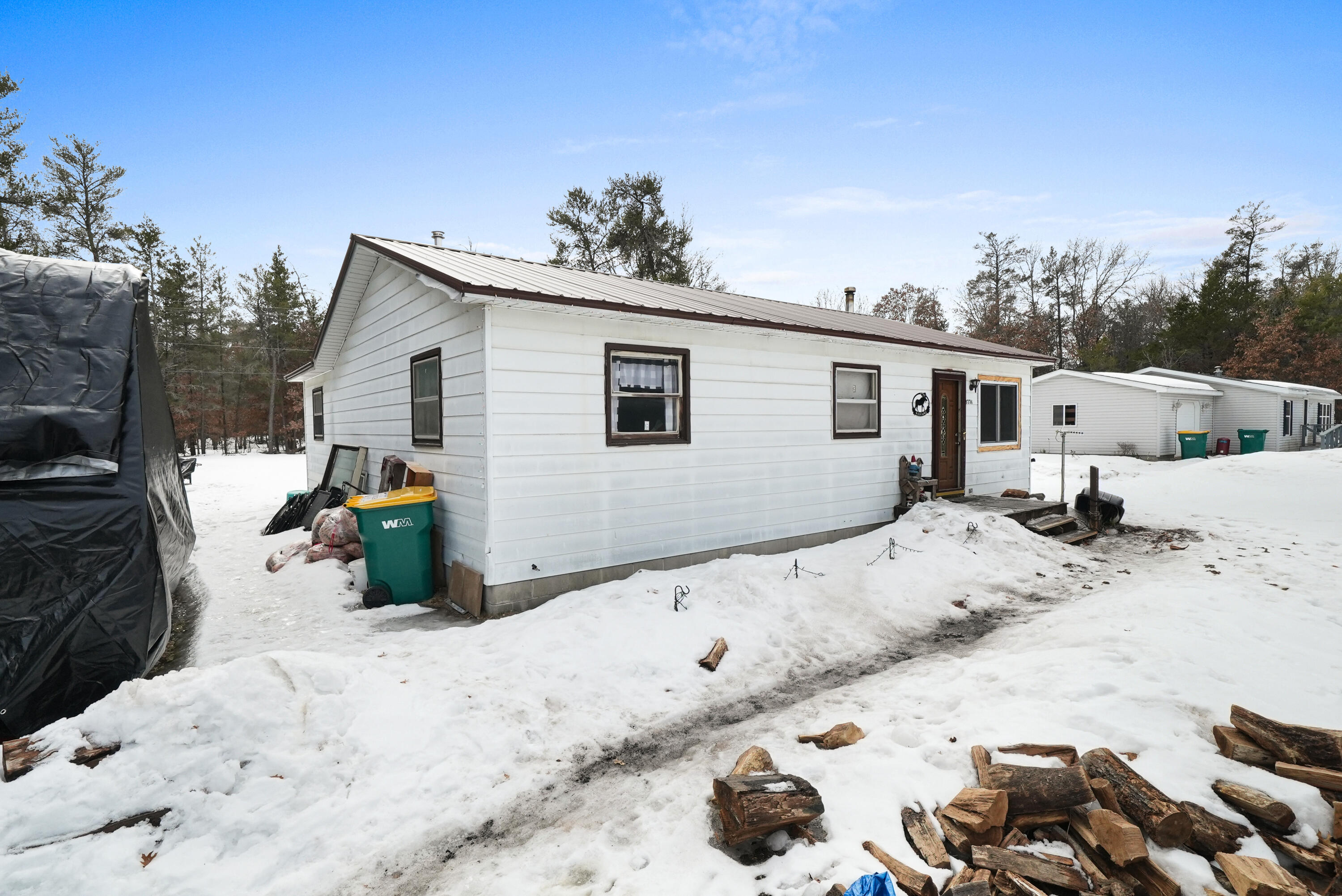 3776 E Michigan Highway