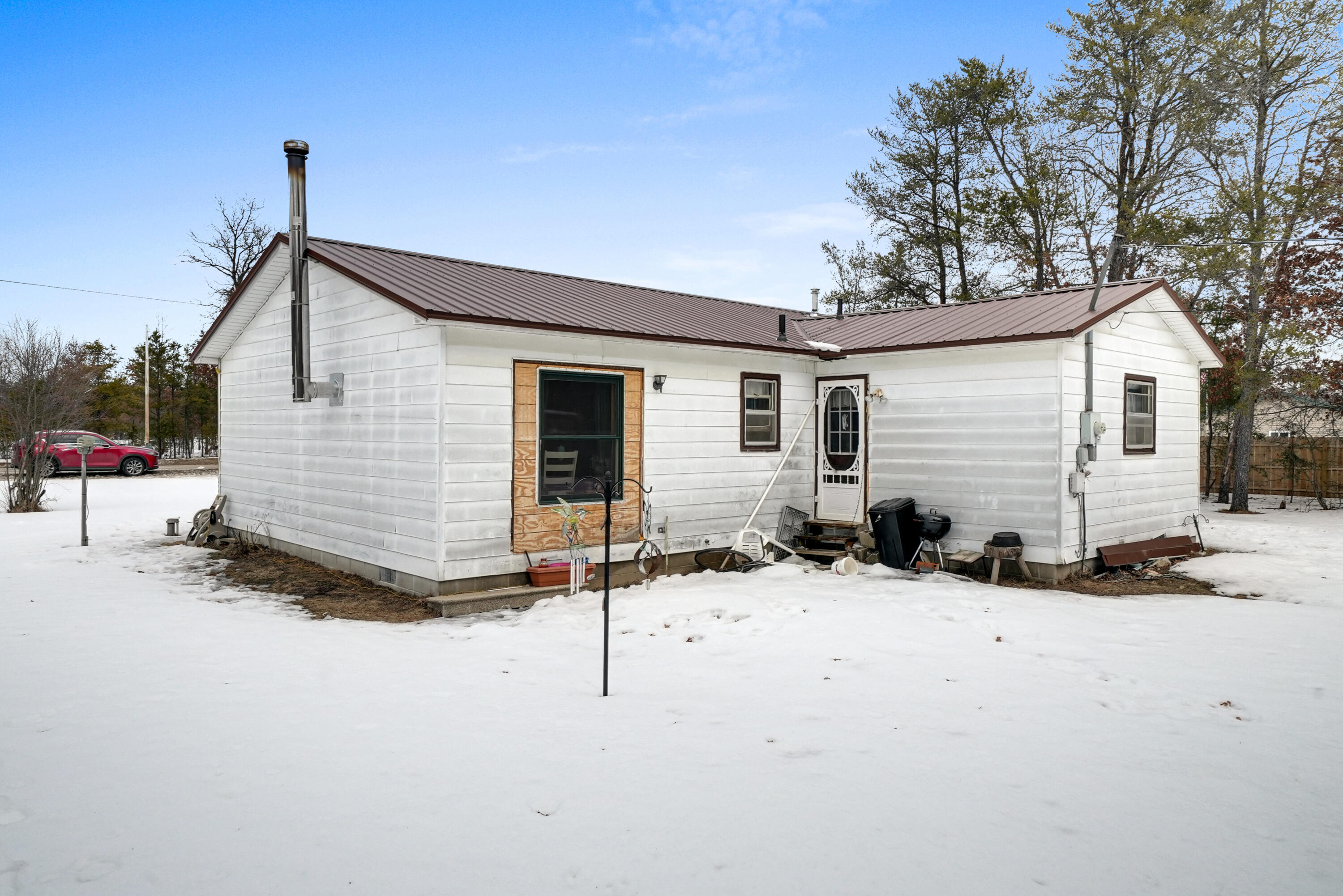 3776 E Michigan Highway