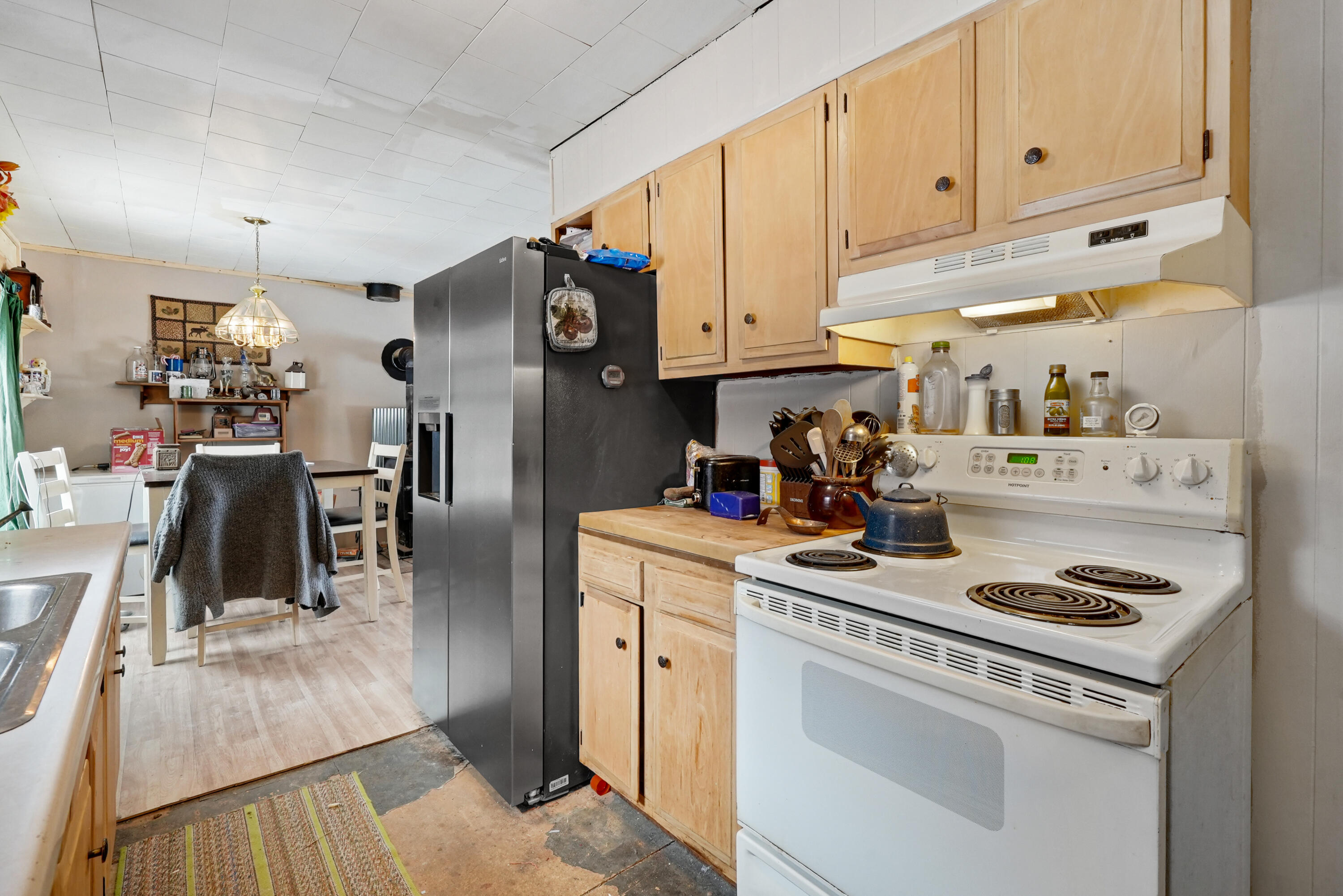 3776 E Michigan Highway