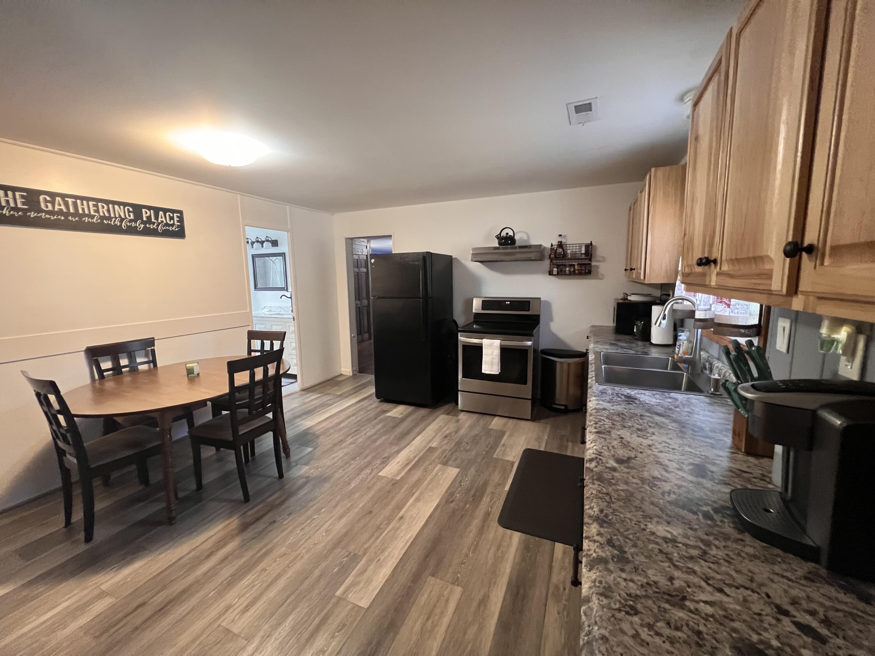 9062 W Airport Road, St. Helen