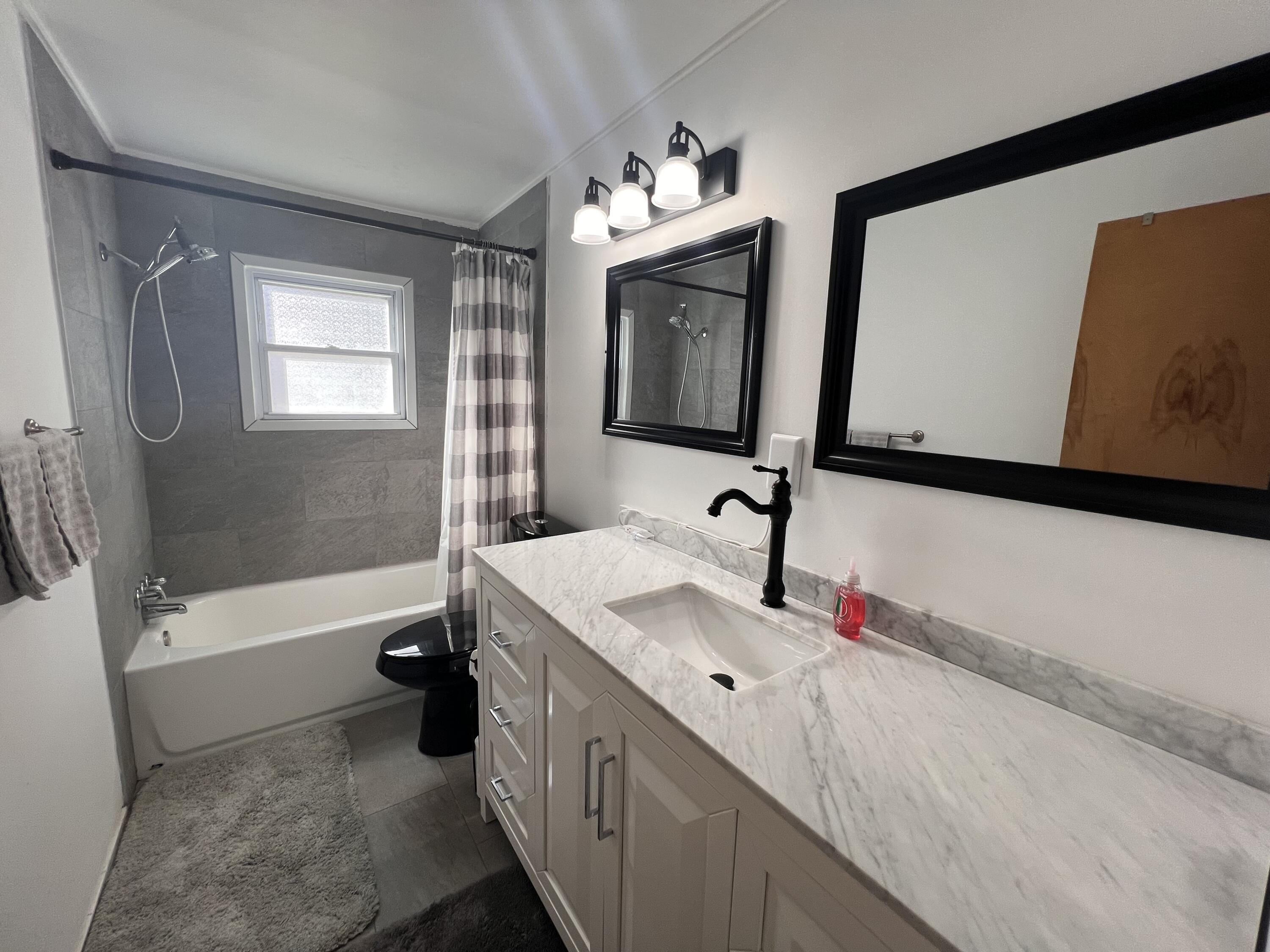 9062 W Airport Road, St. Helen