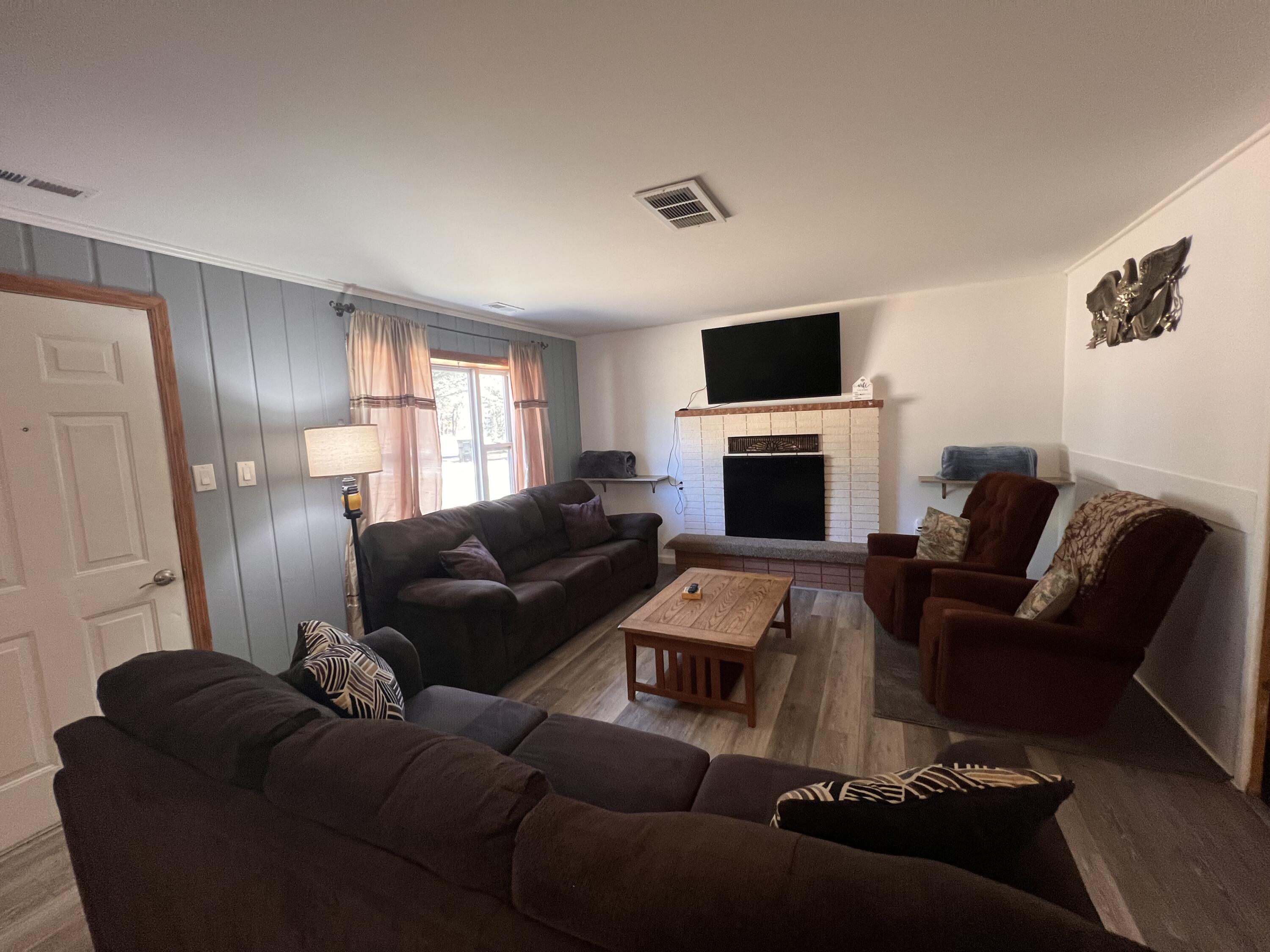 9062 W Airport Road, St. Helen
