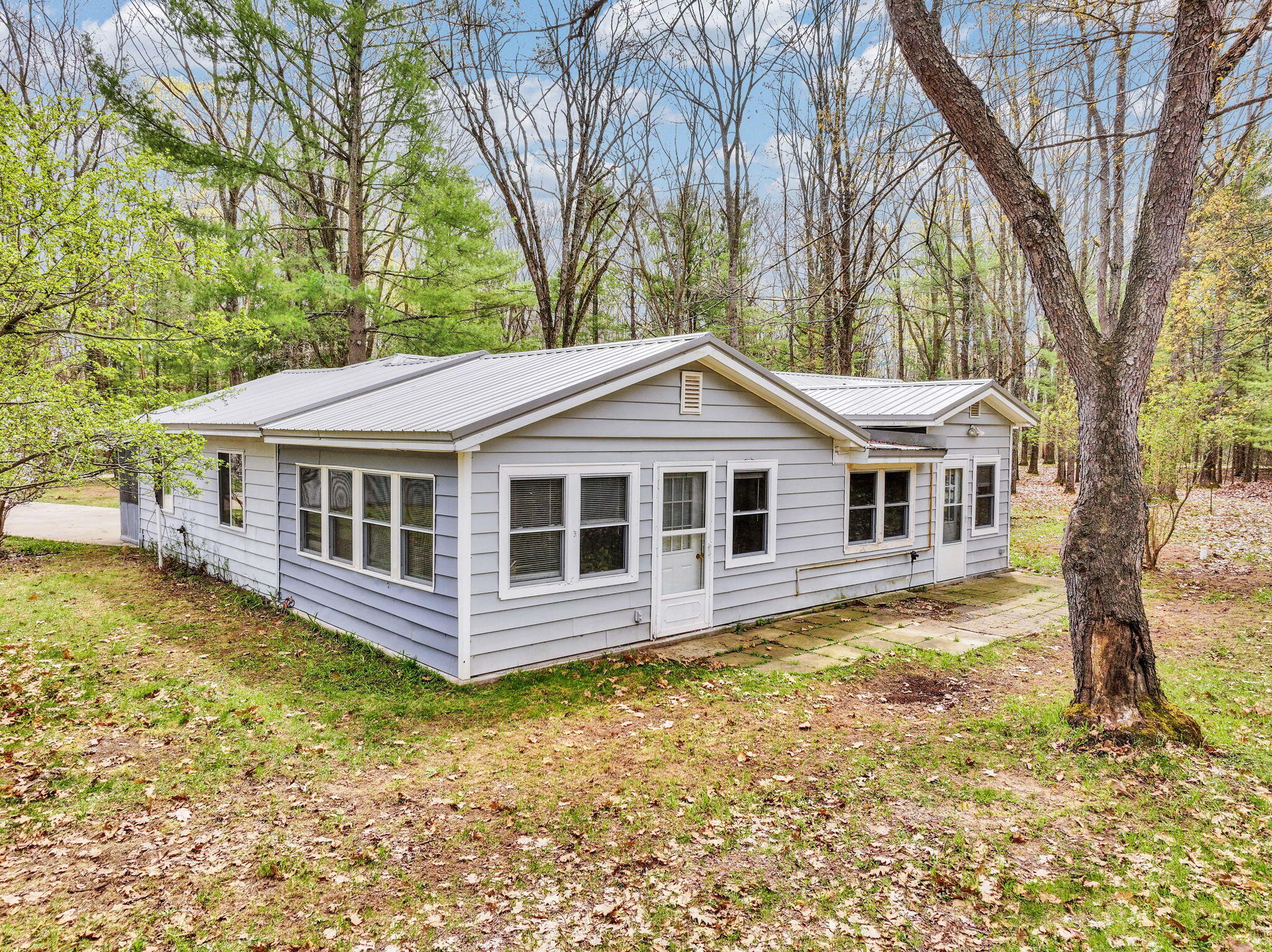 2430 Indian Trail