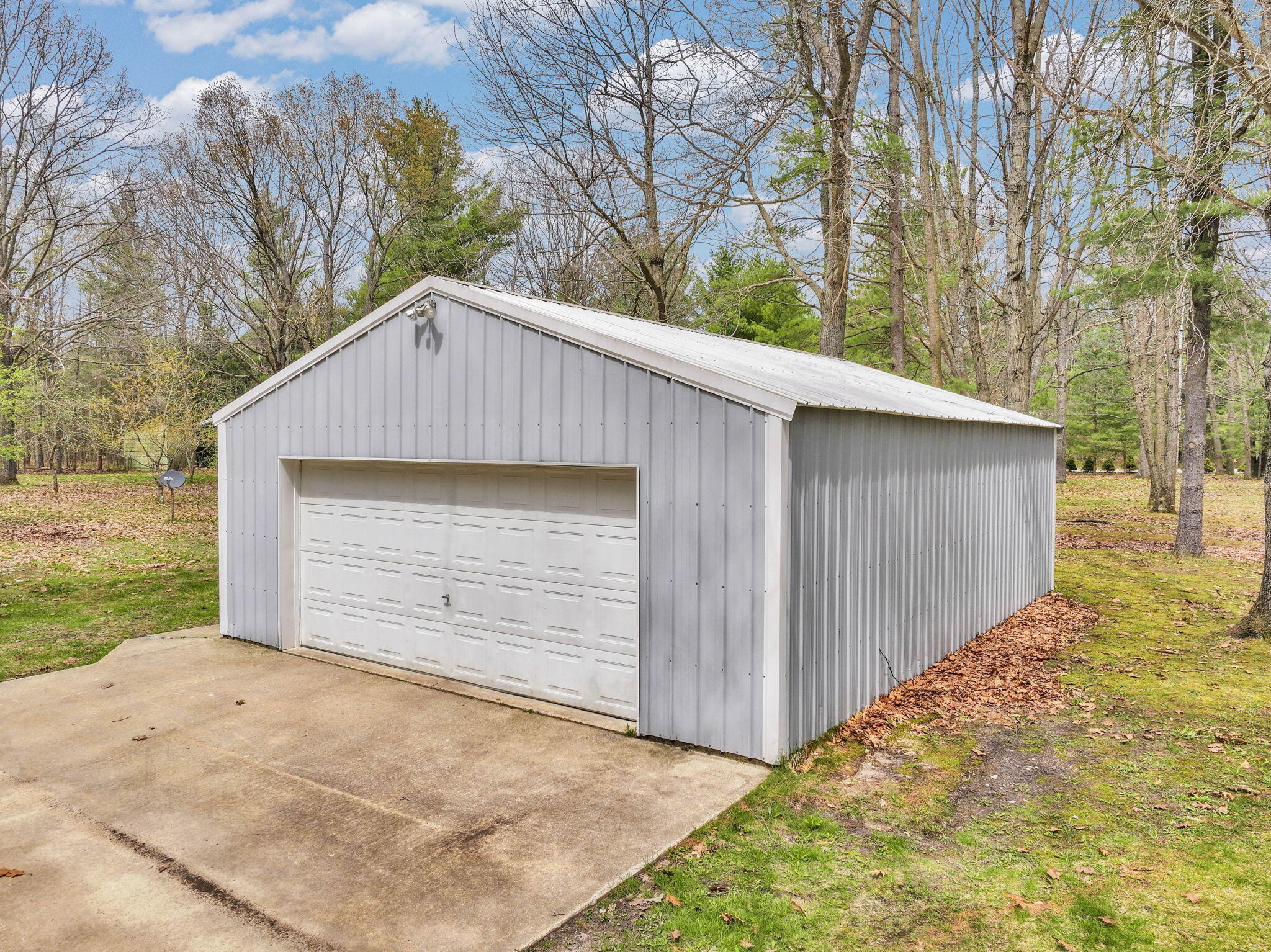 2430 Indian Trail