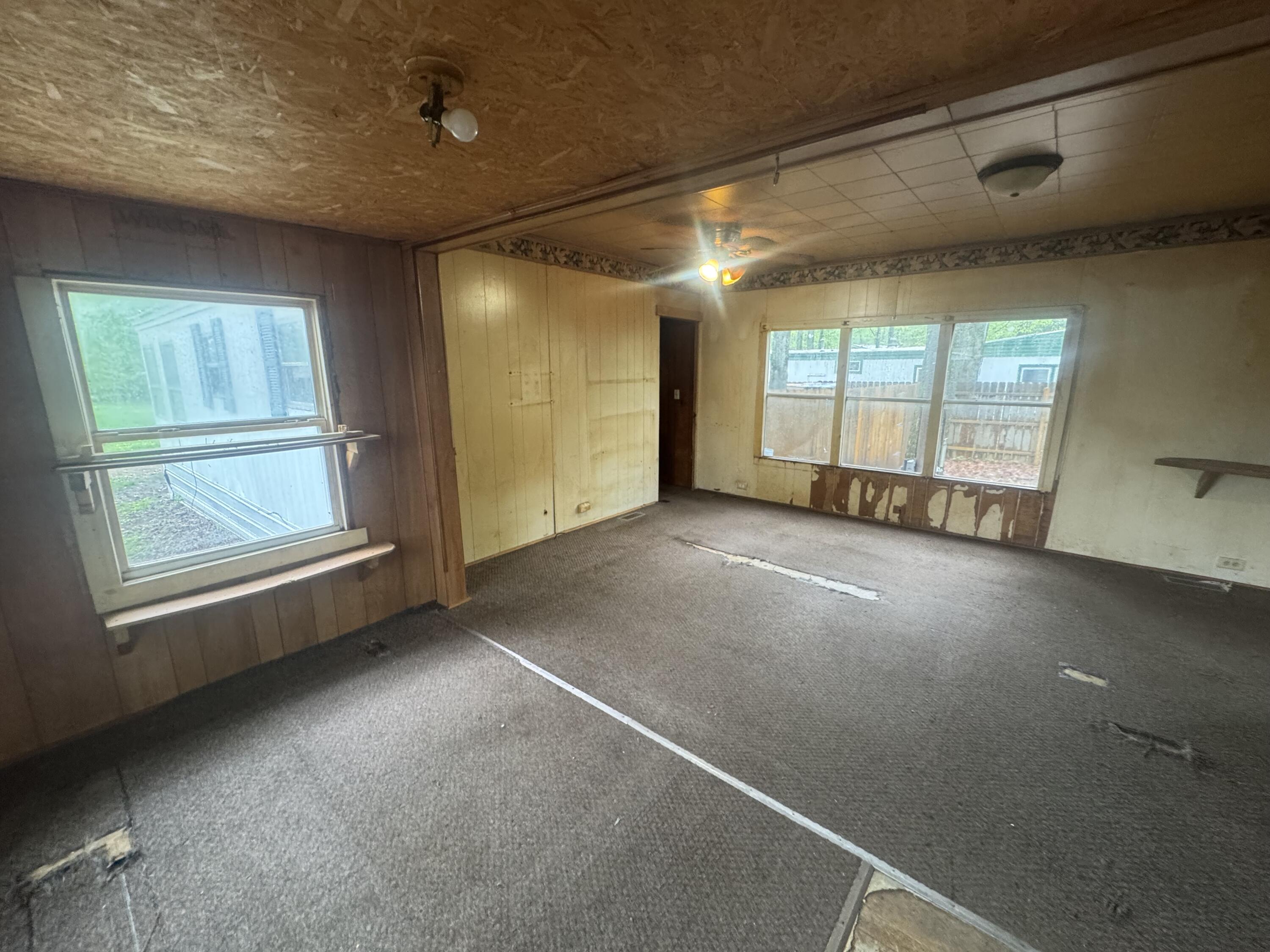 4505 Mobile Trail
