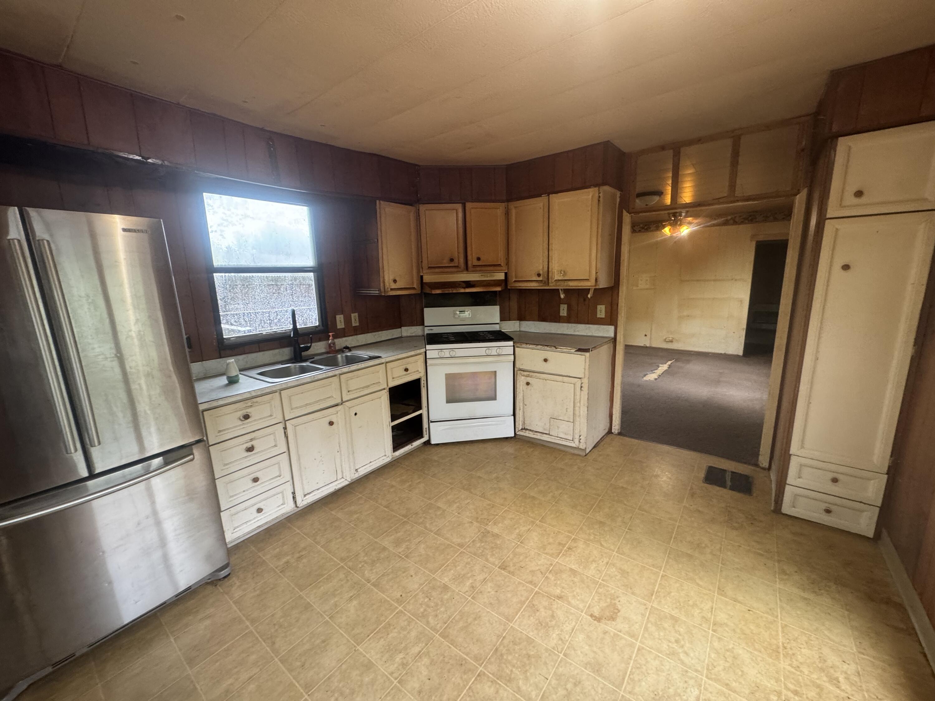 4505 Mobile Trail