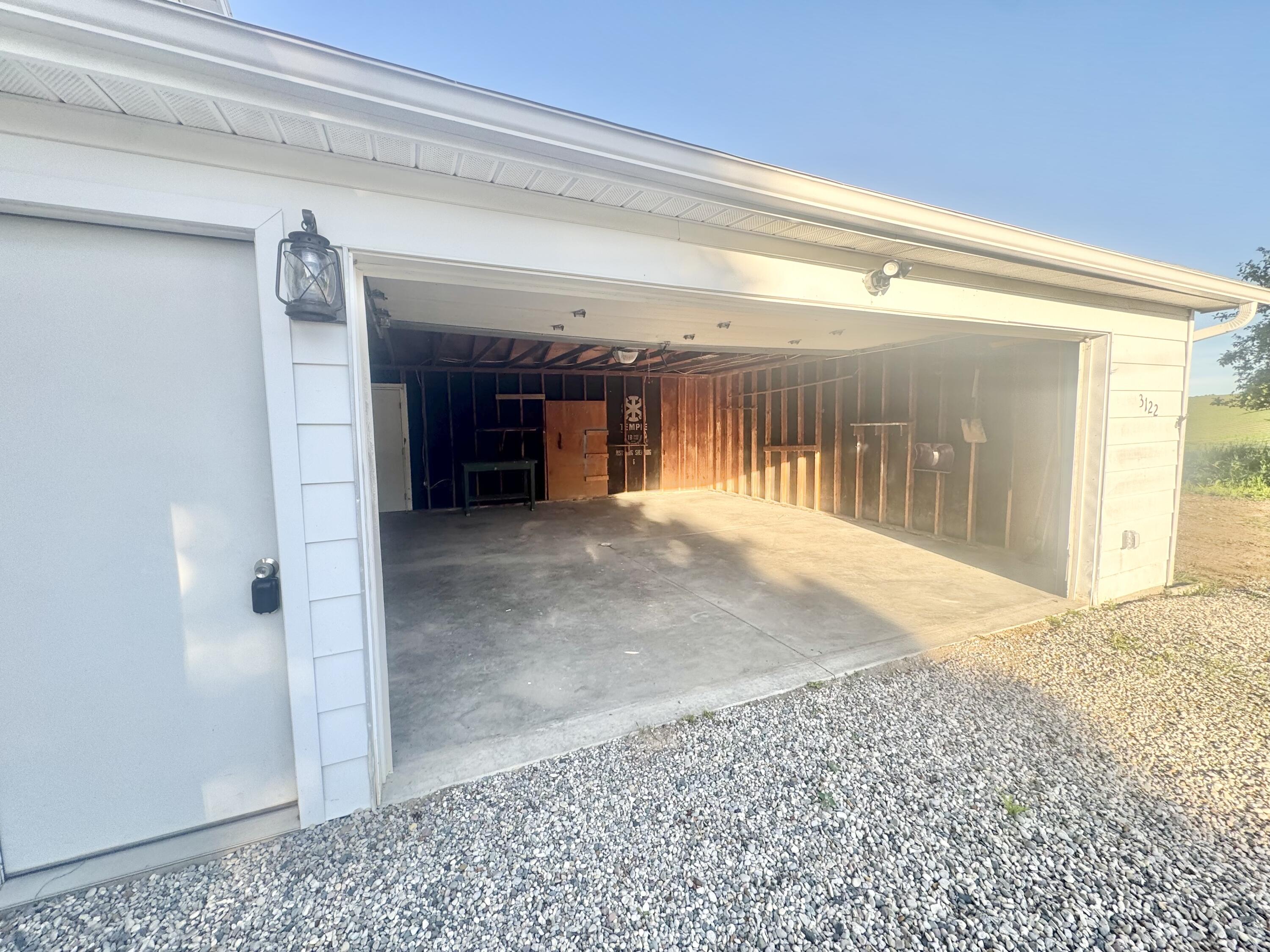 3122 Campbell Road