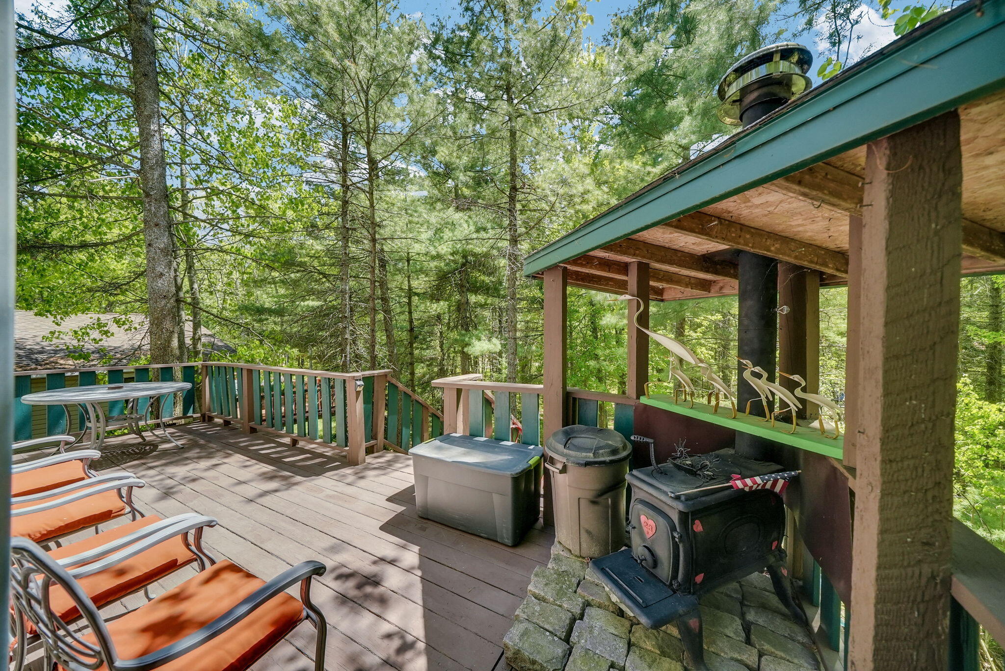9750 Jackson Street, St. Helen