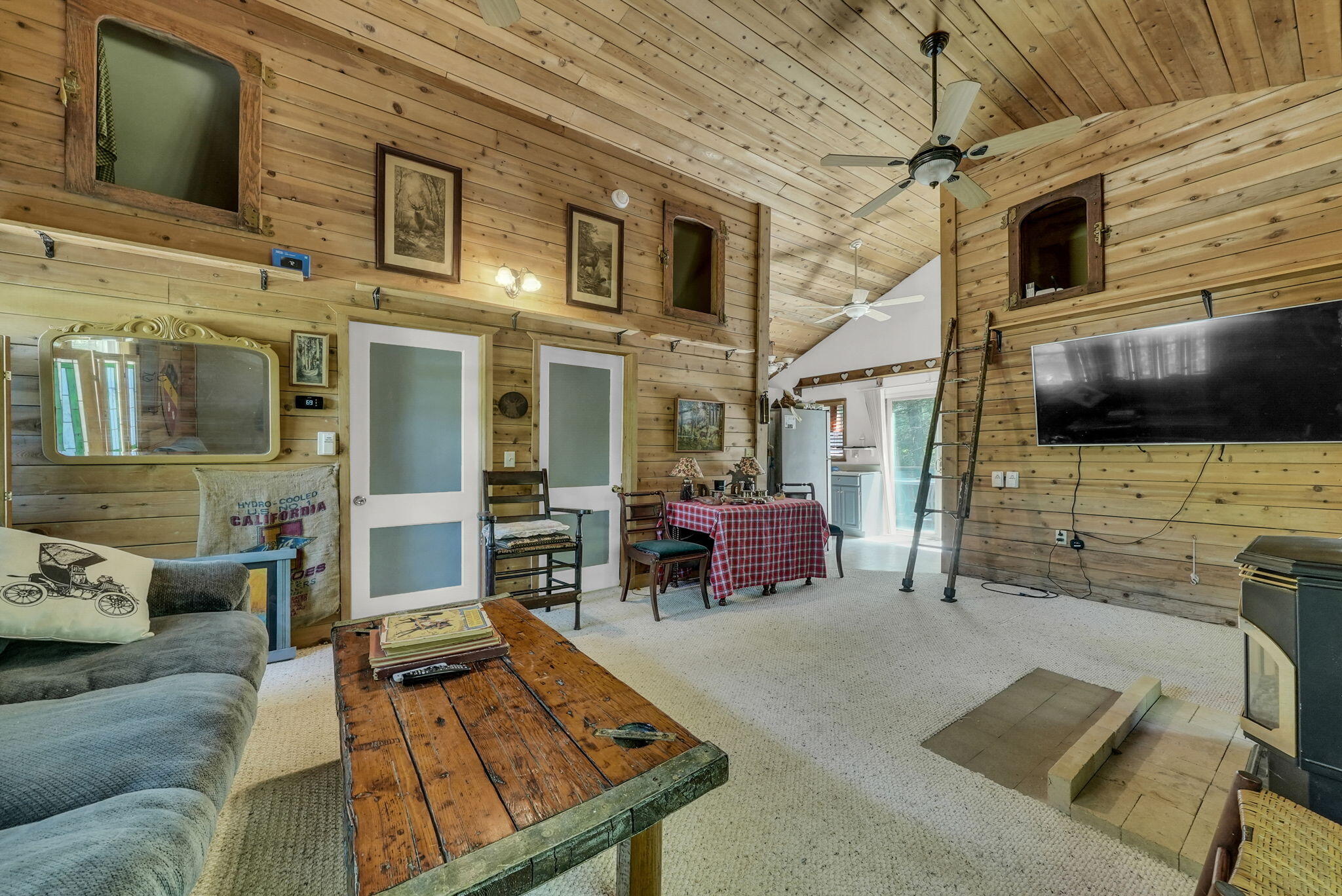 9750 Jackson Street, St. Helen