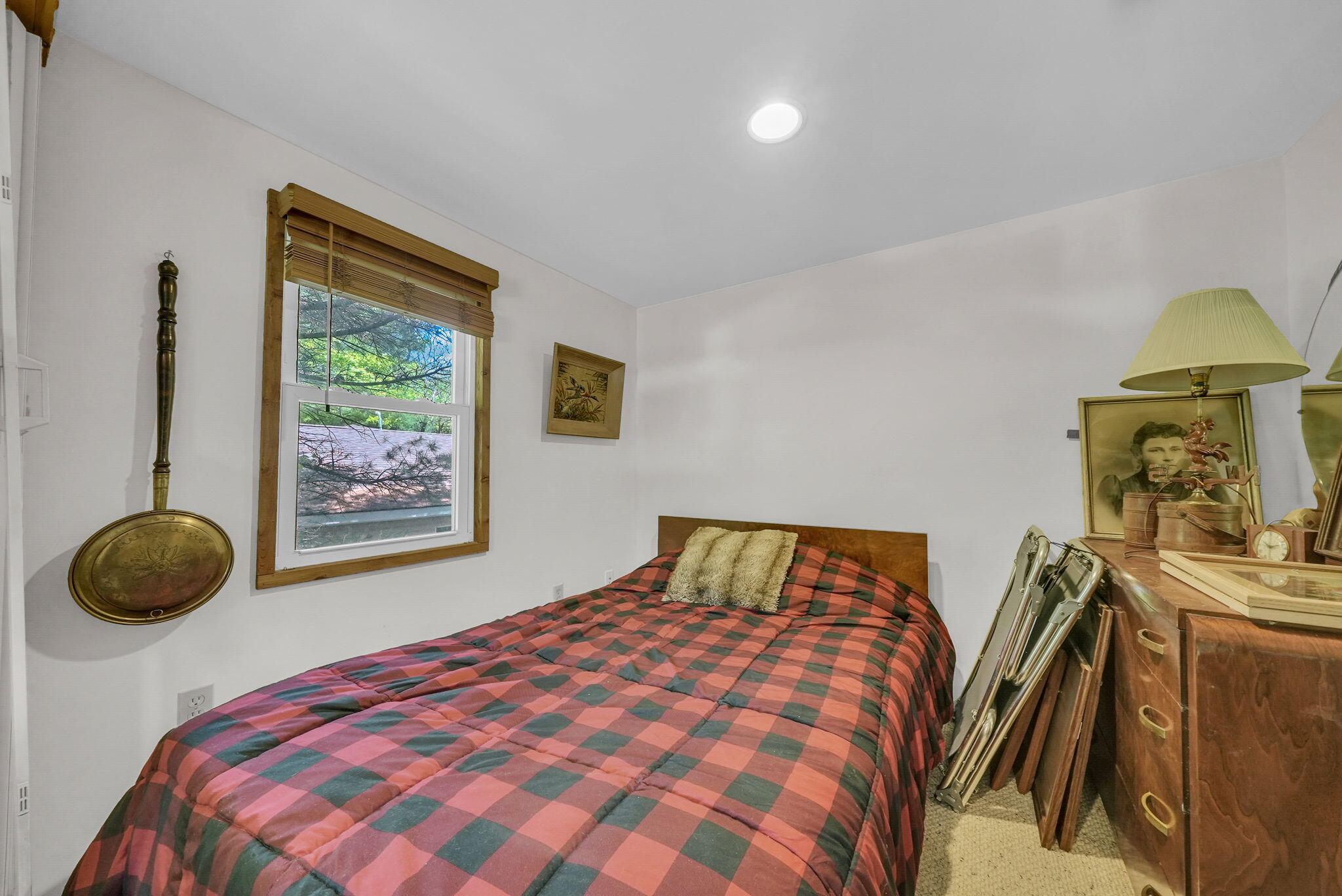 9750 Jackson Street, St. Helen