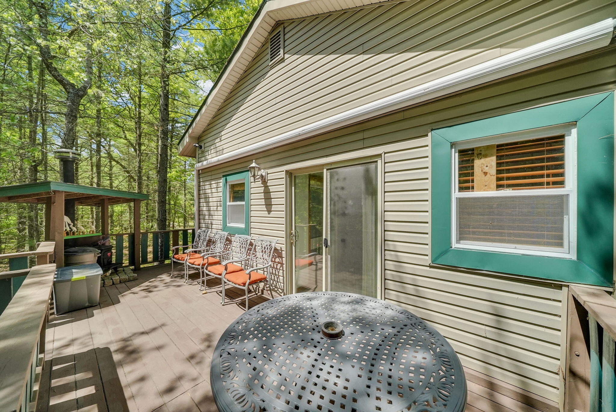 9750 Jackson Street, St. Helen