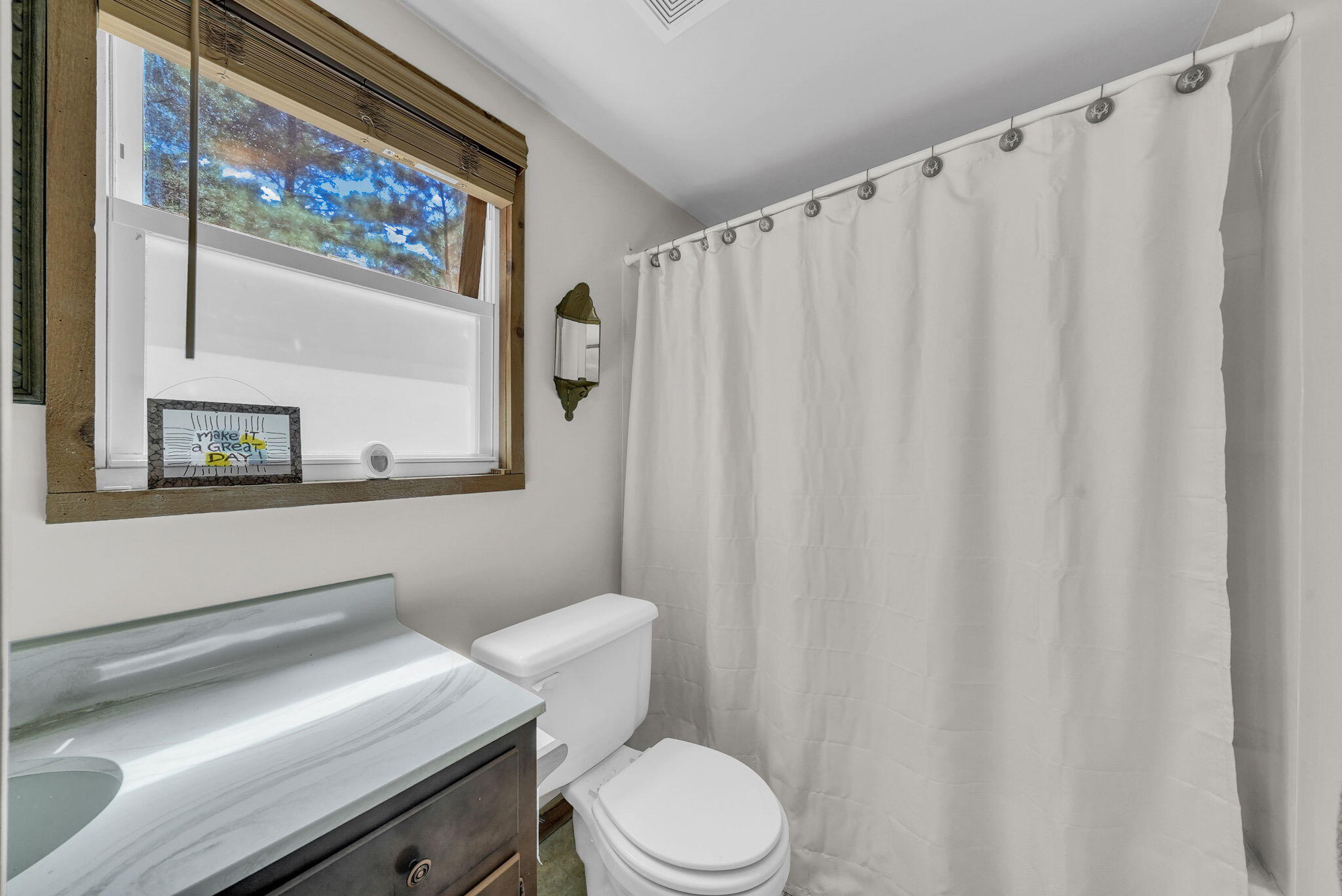 9750 Jackson Street, St. Helen
