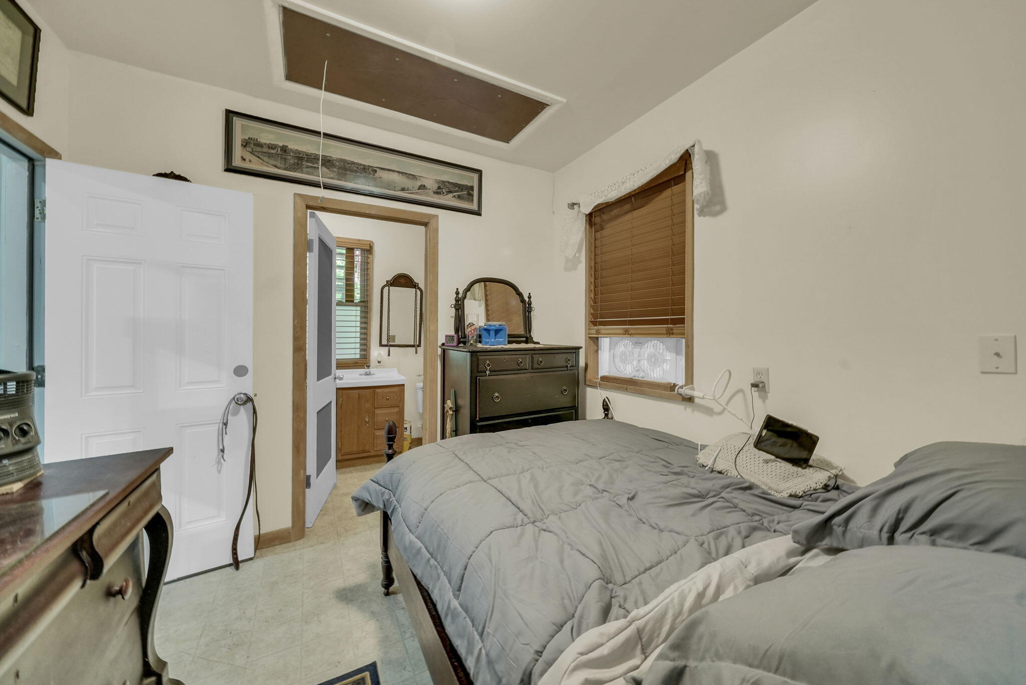 9750 Jackson Street, St. Helen