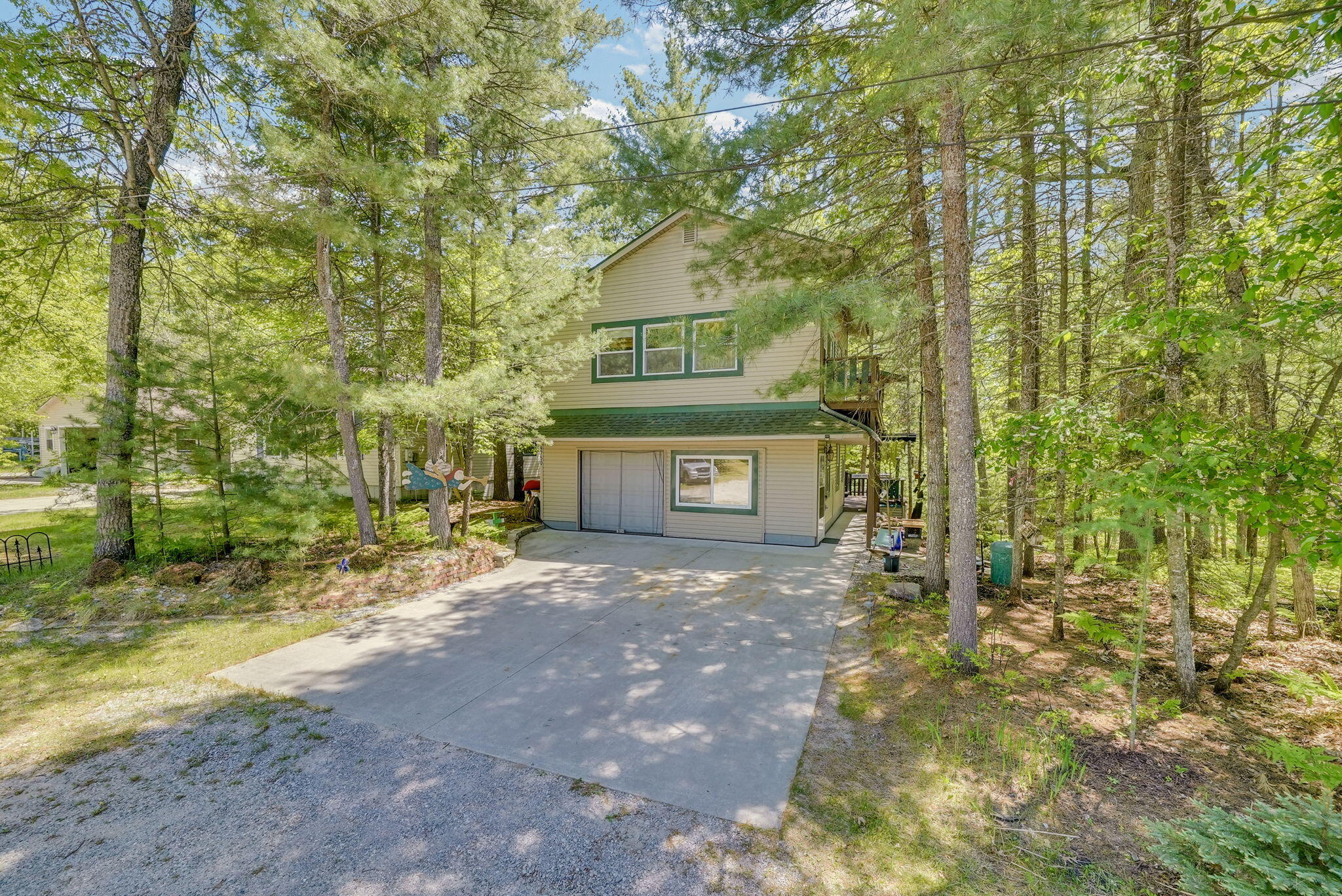 9750 Jackson Street, St. Helen
