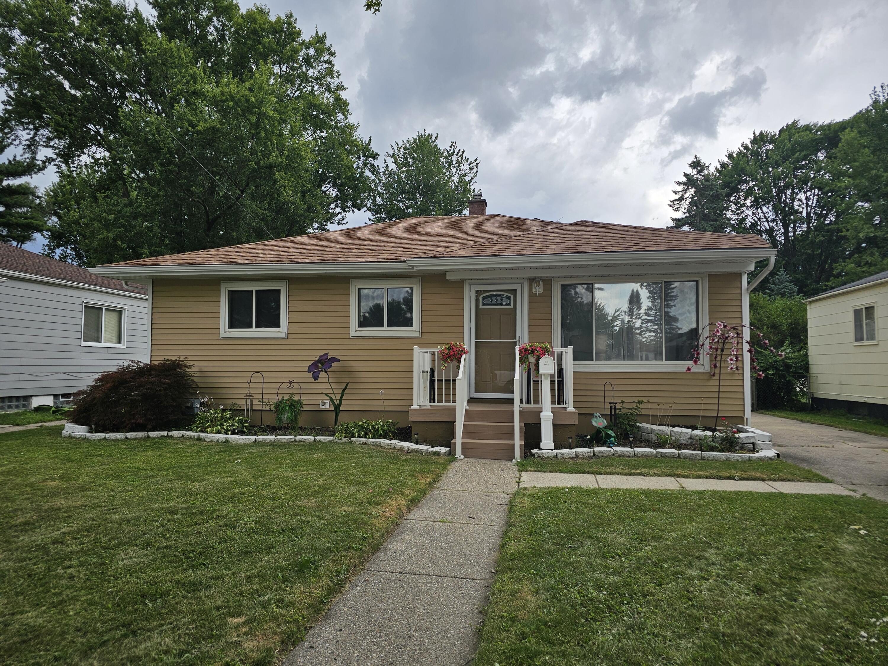 9 Roseview Boulevard