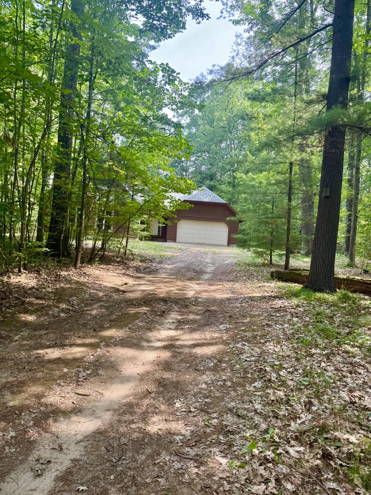 107 Teaberry Lane