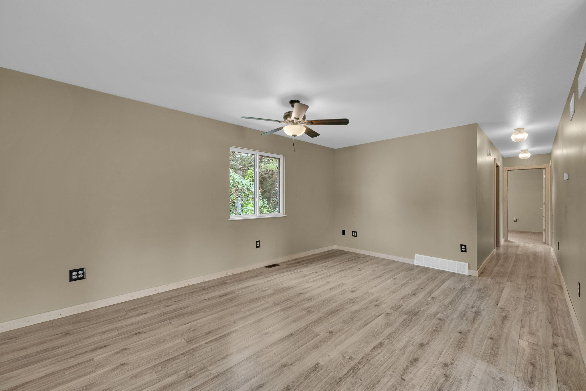 850 S Maple Valley Road, St. Helen