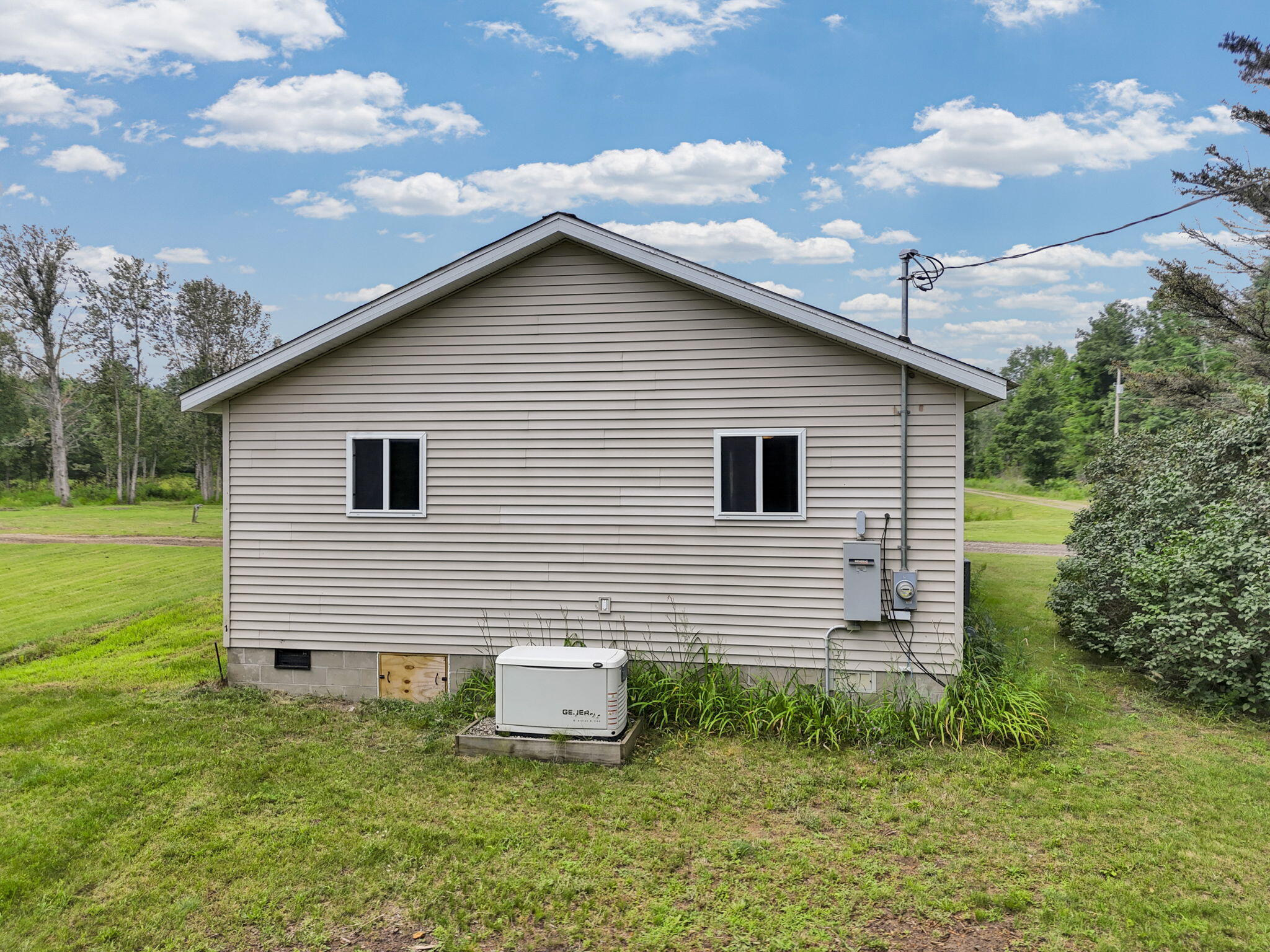 850 S Maple Valley Road, St. Helen