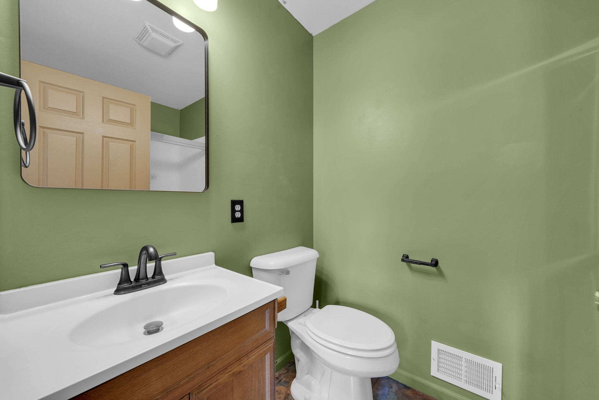 850 S Maple Valley Road, St. Helen