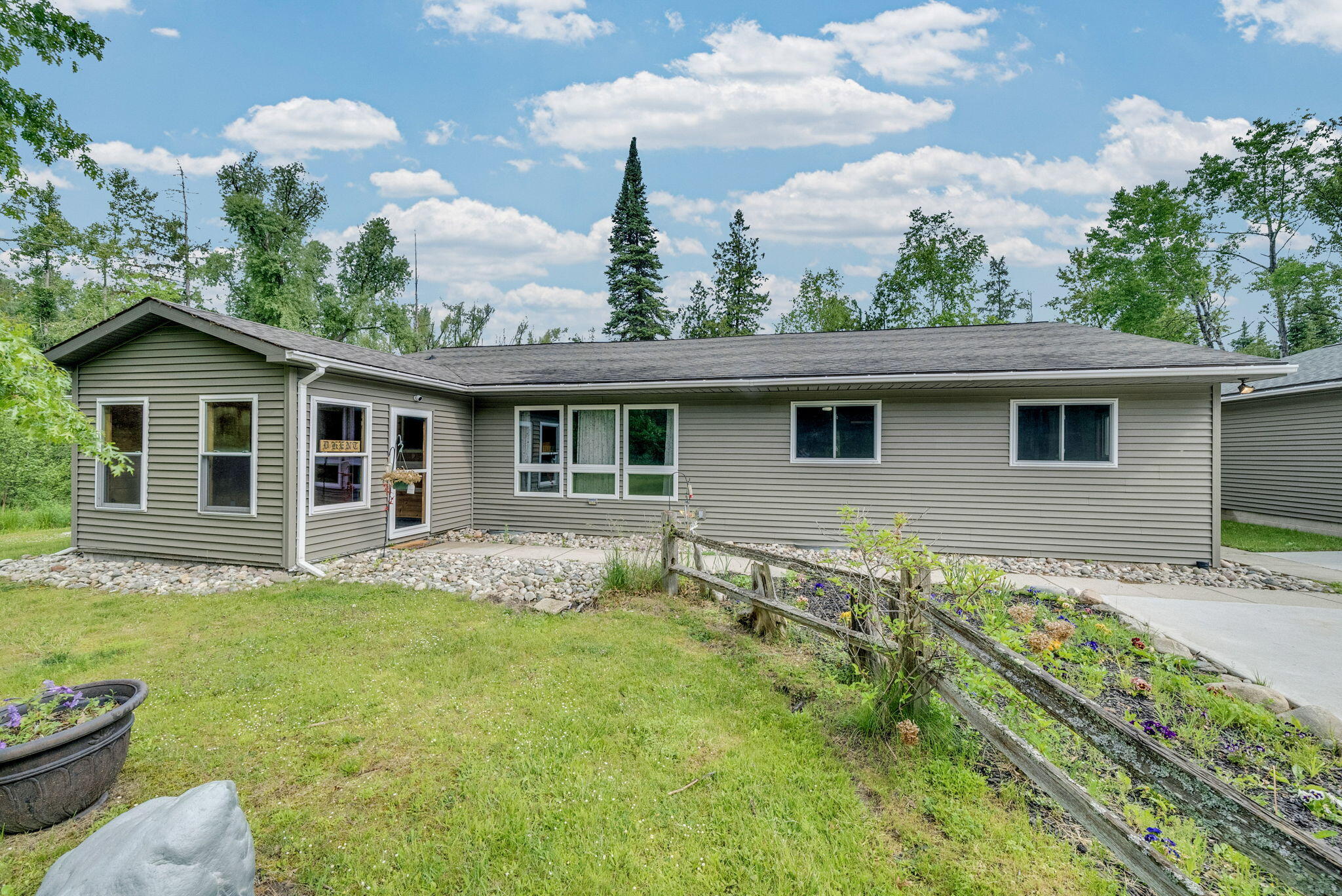 12520 Airport Road