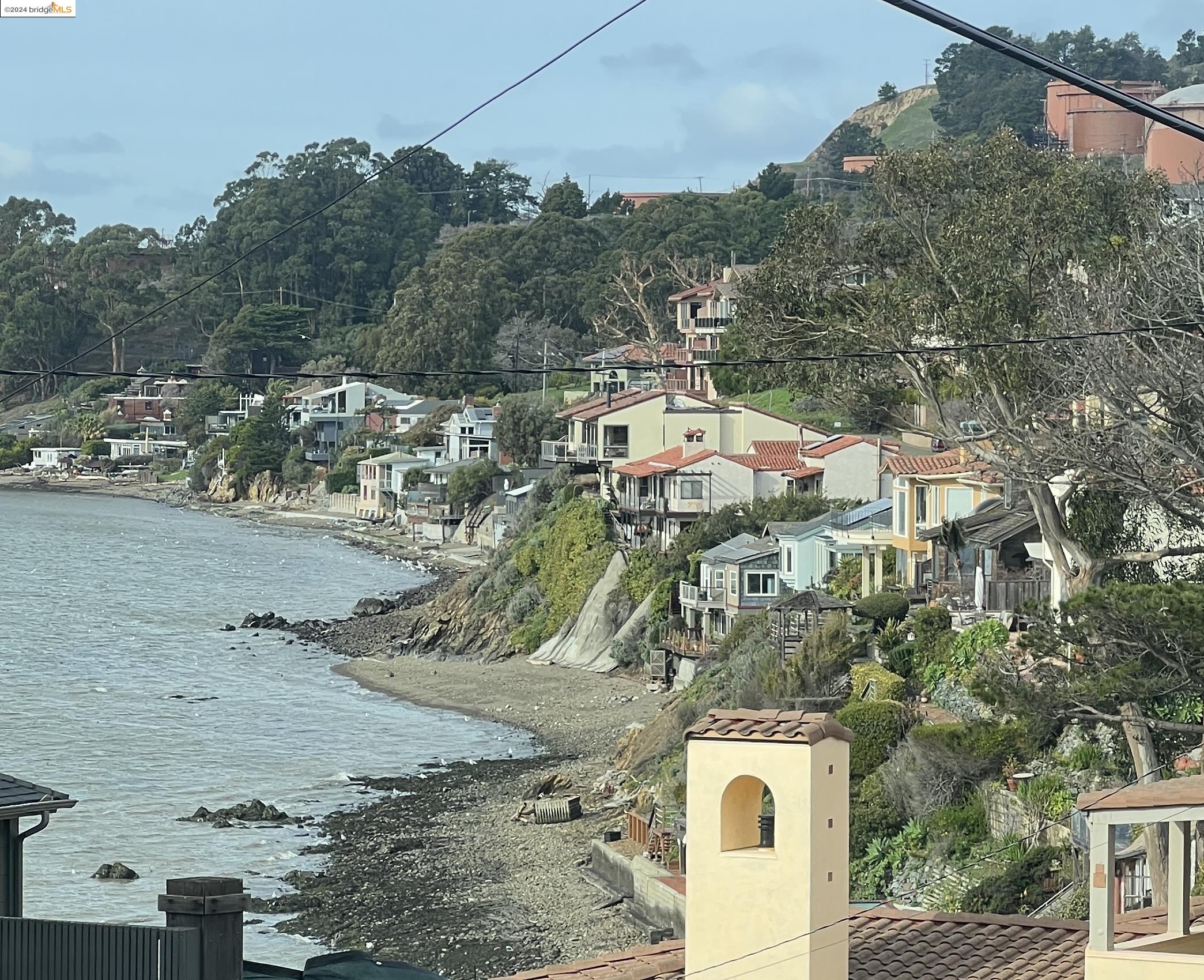 Ocean Ave