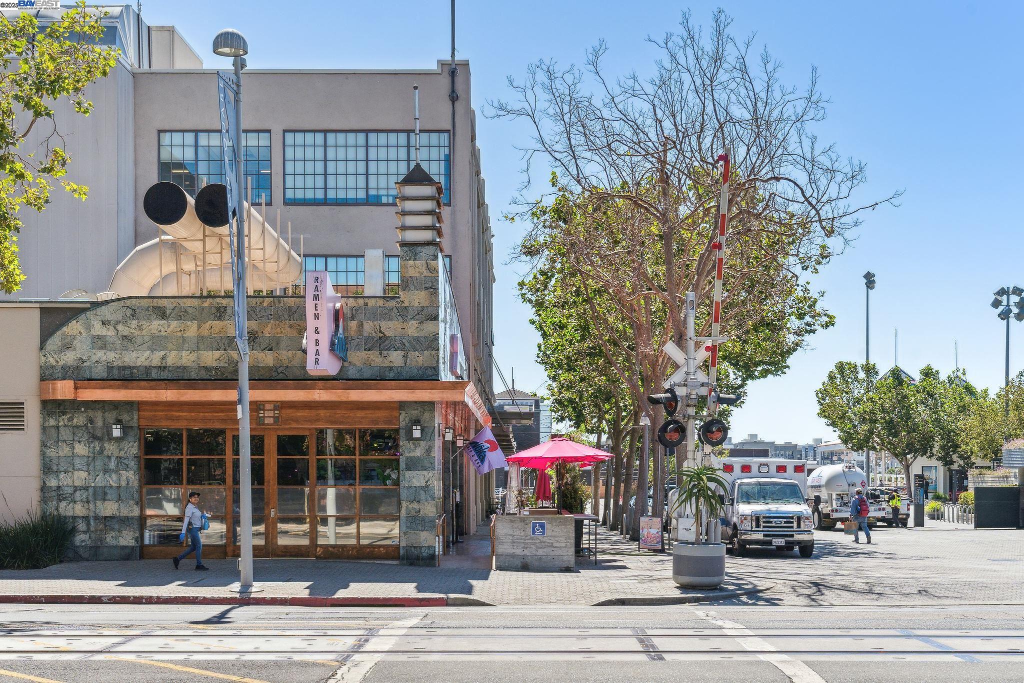 222 Broadway # 805