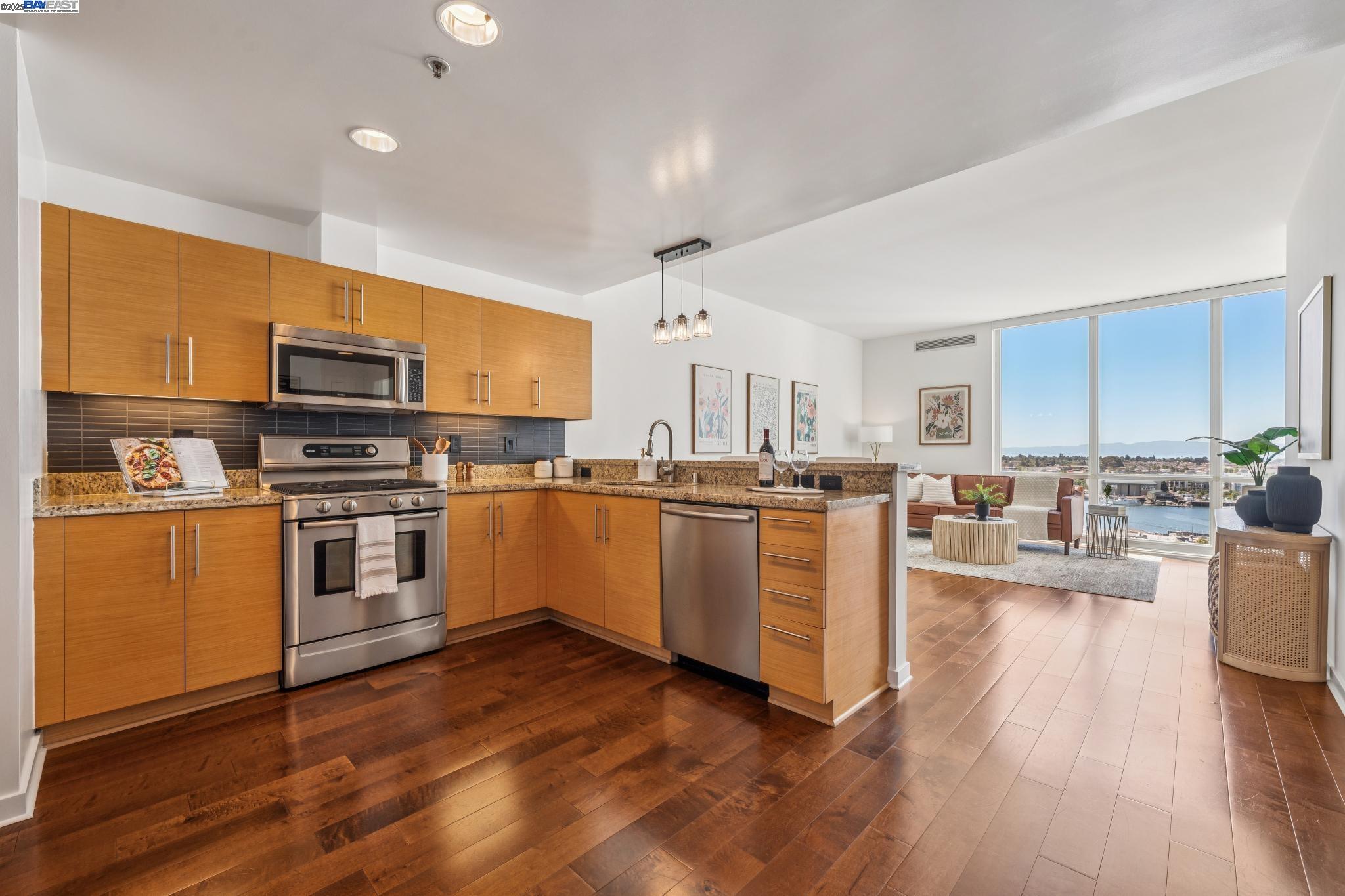222 Broadway # 1209