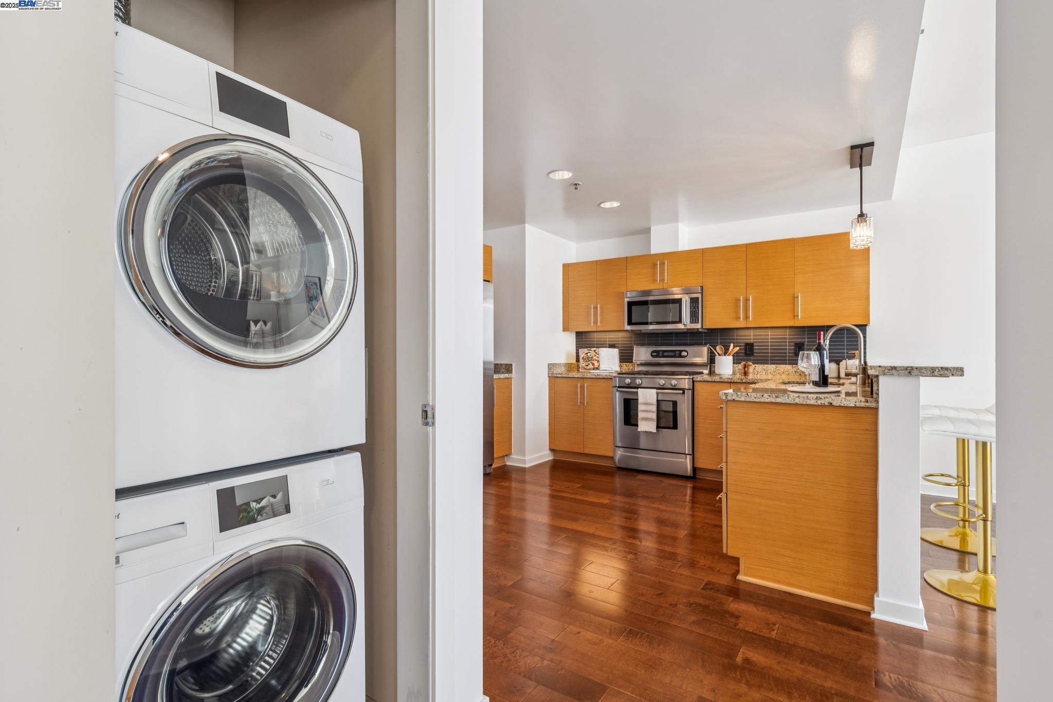 222 Broadway # 1209