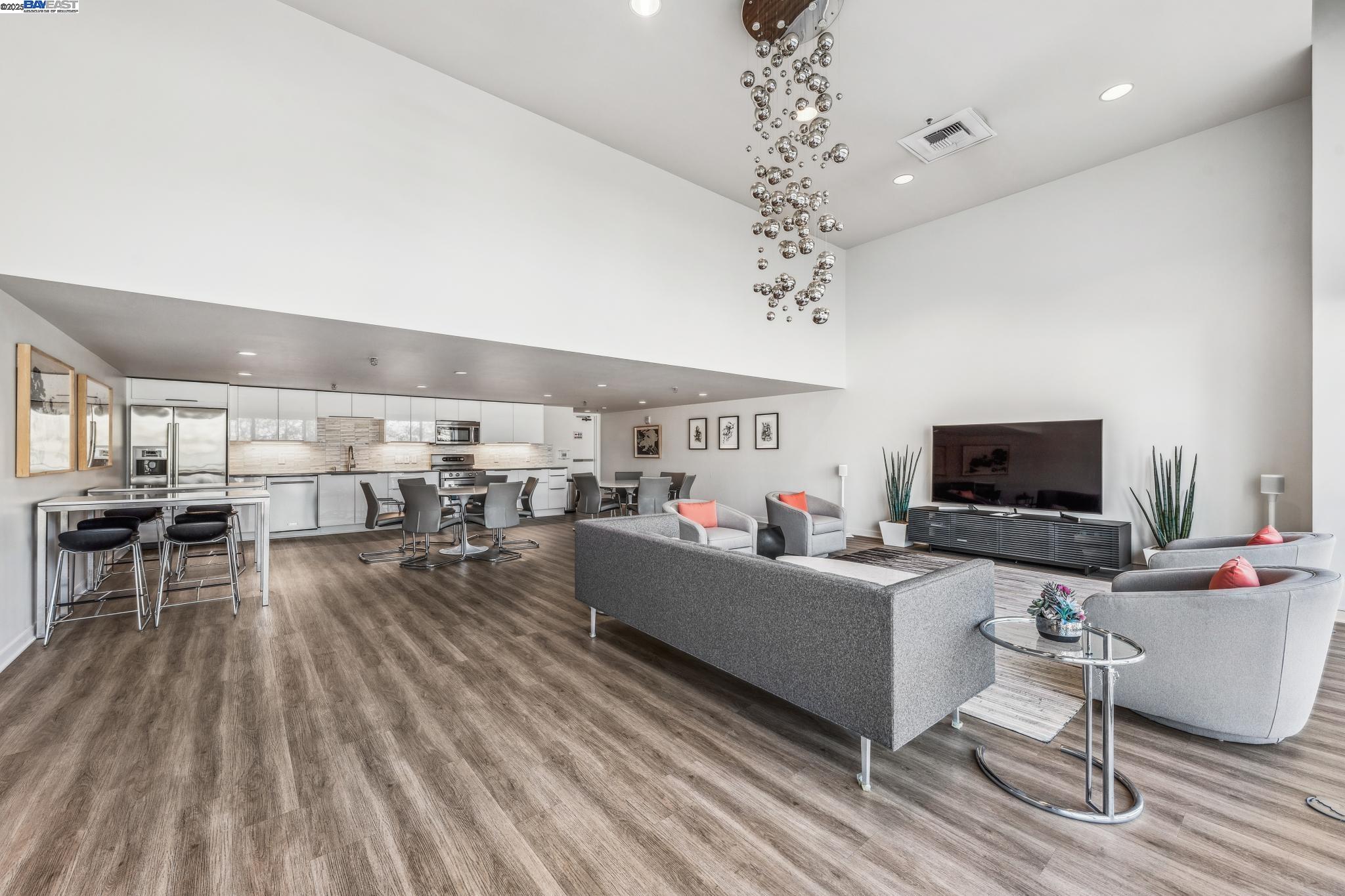 222 Broadway # 1209
