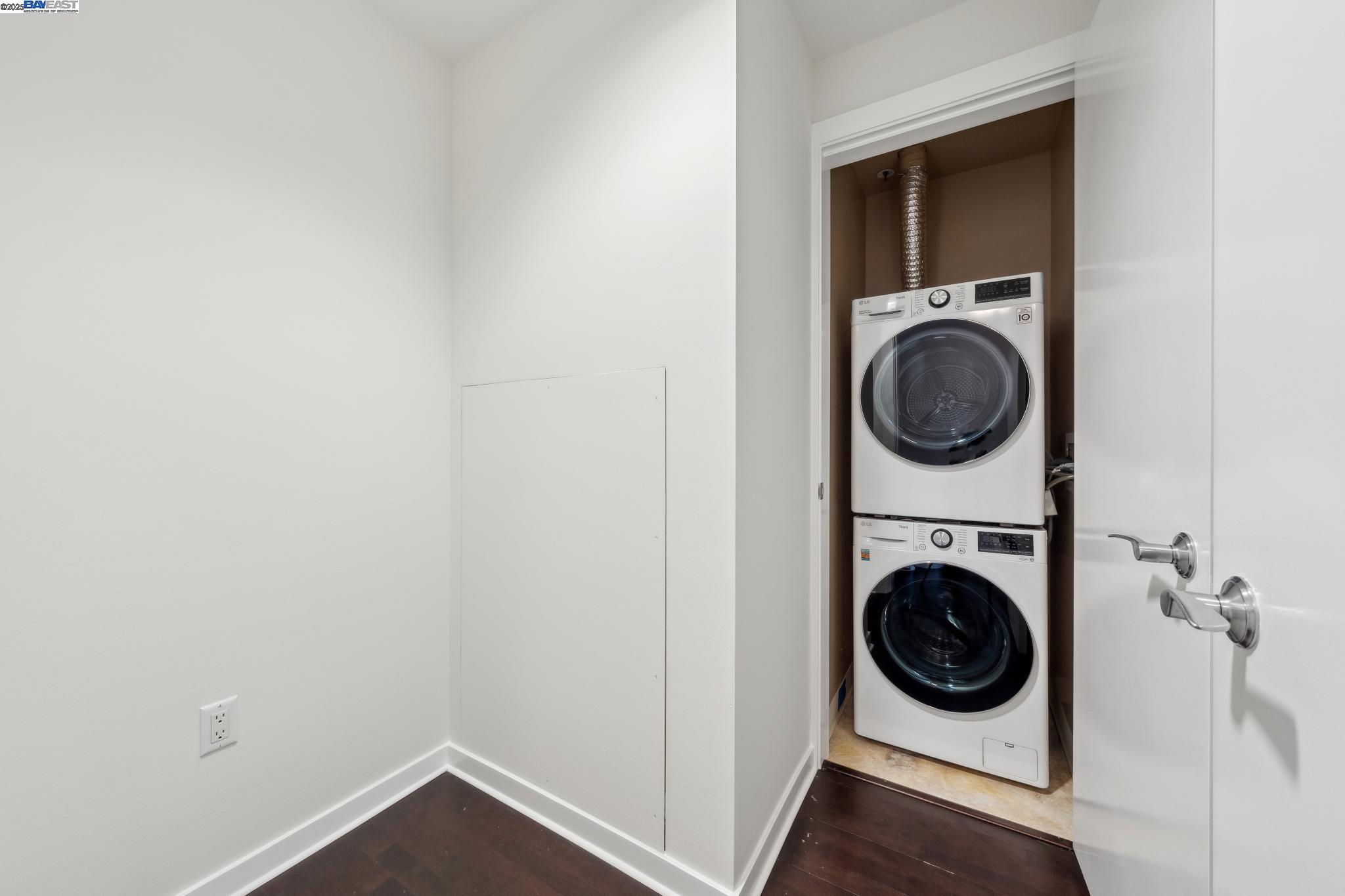 222 Broadway # 1002