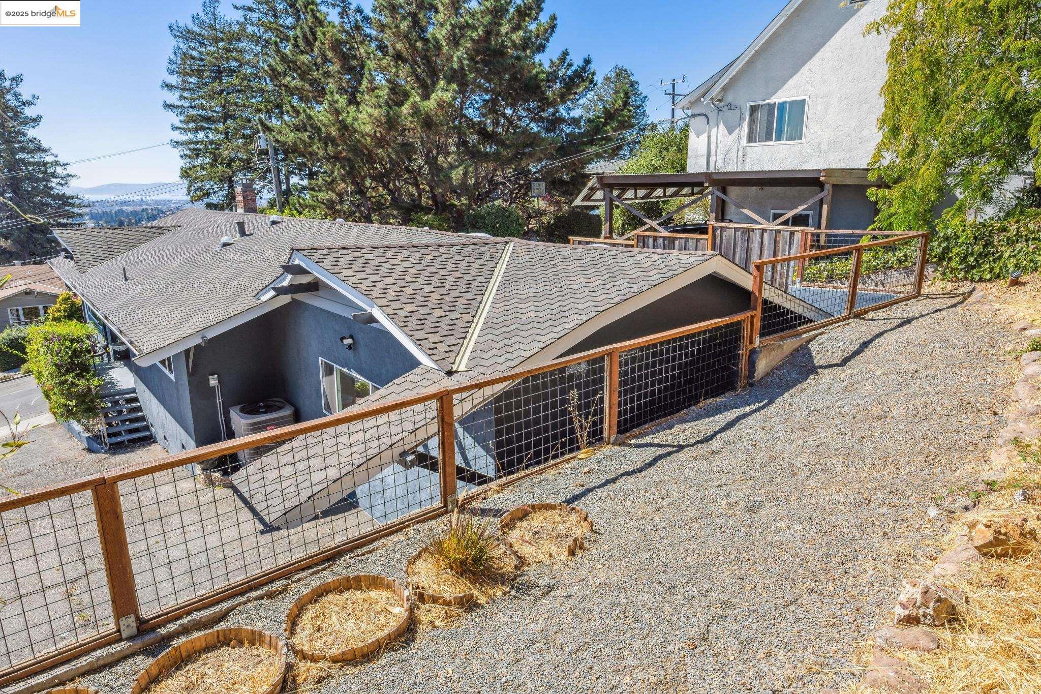 4134 Harbor View Ave