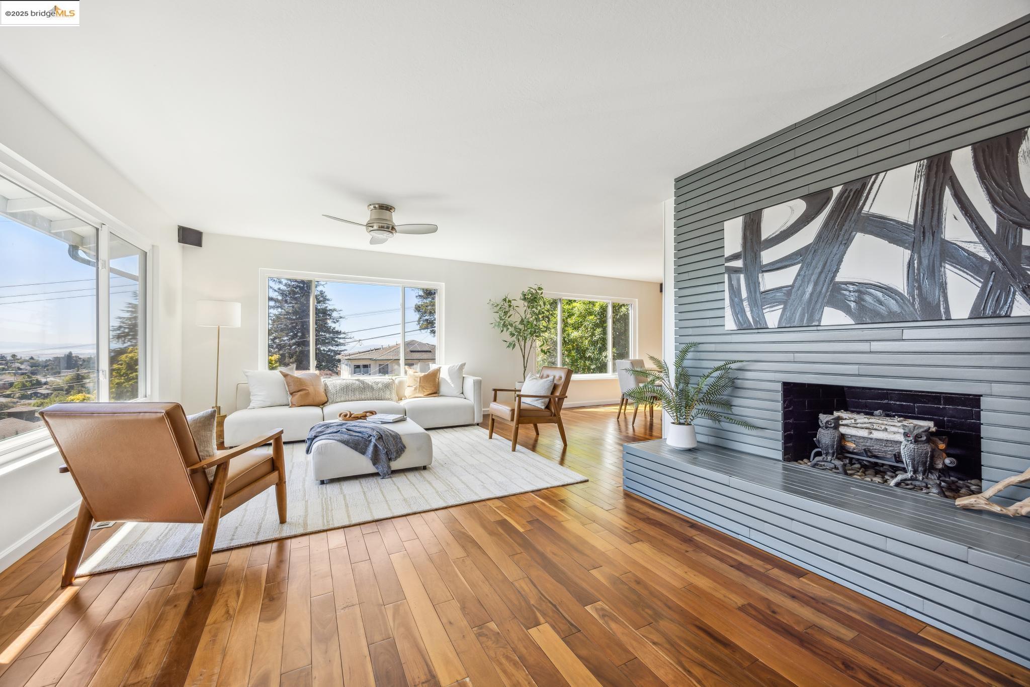 4134 Harbor View Ave