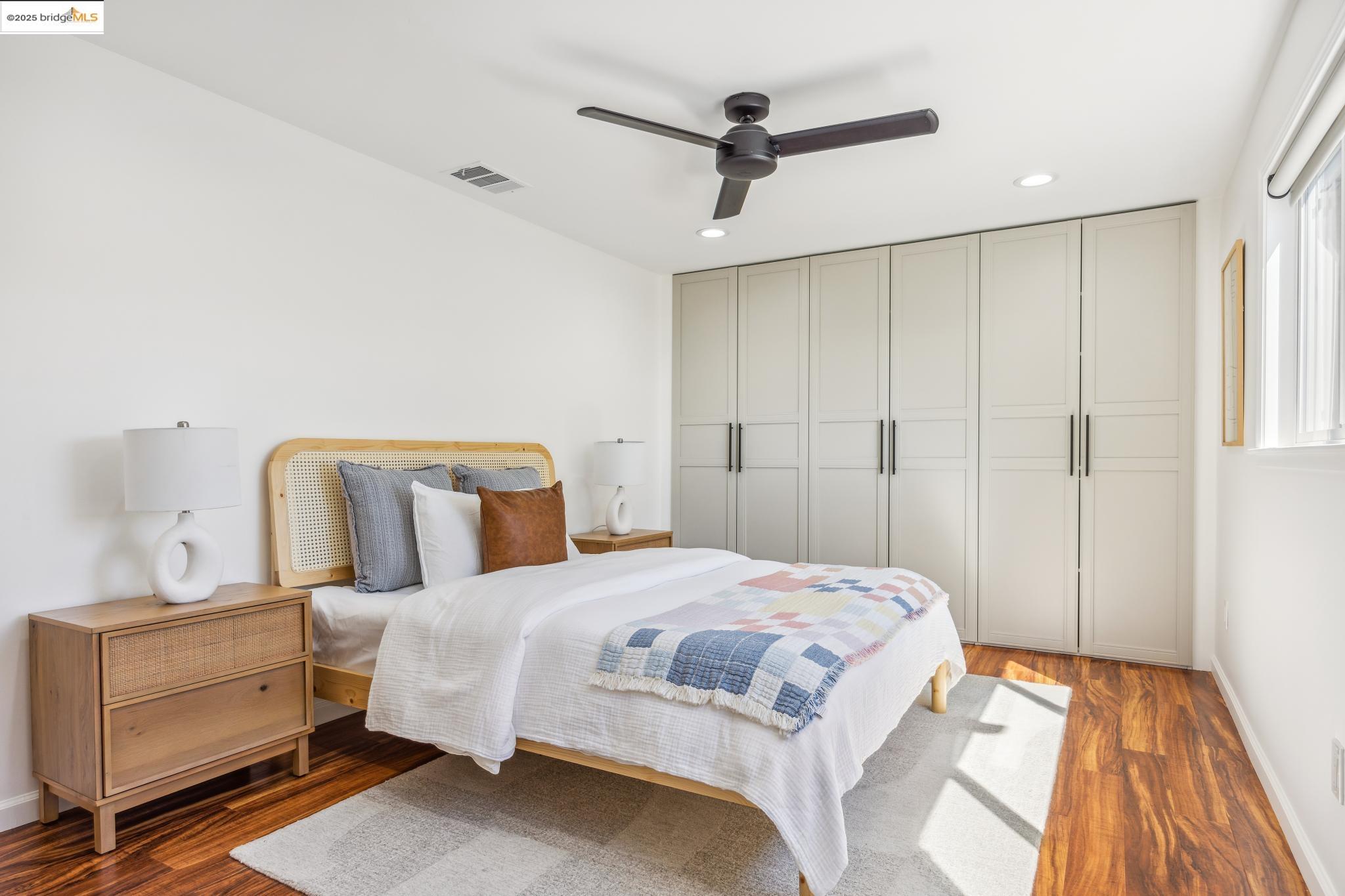 4134 Harbor View Ave