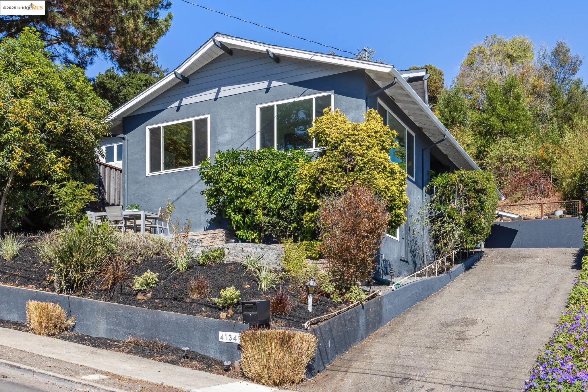 4134 Harbor View Ave