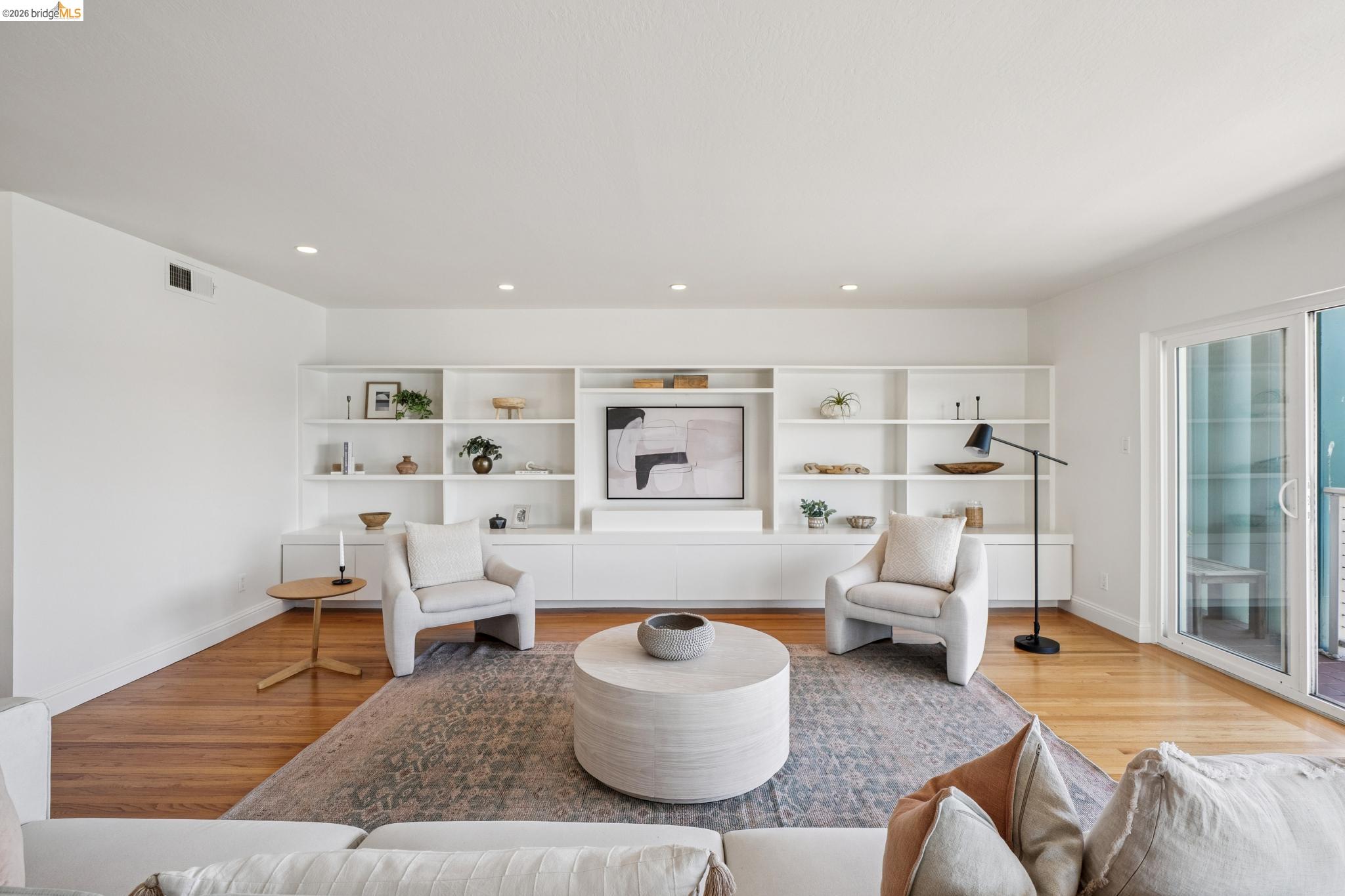 1410 Lakeshore Ave # 5