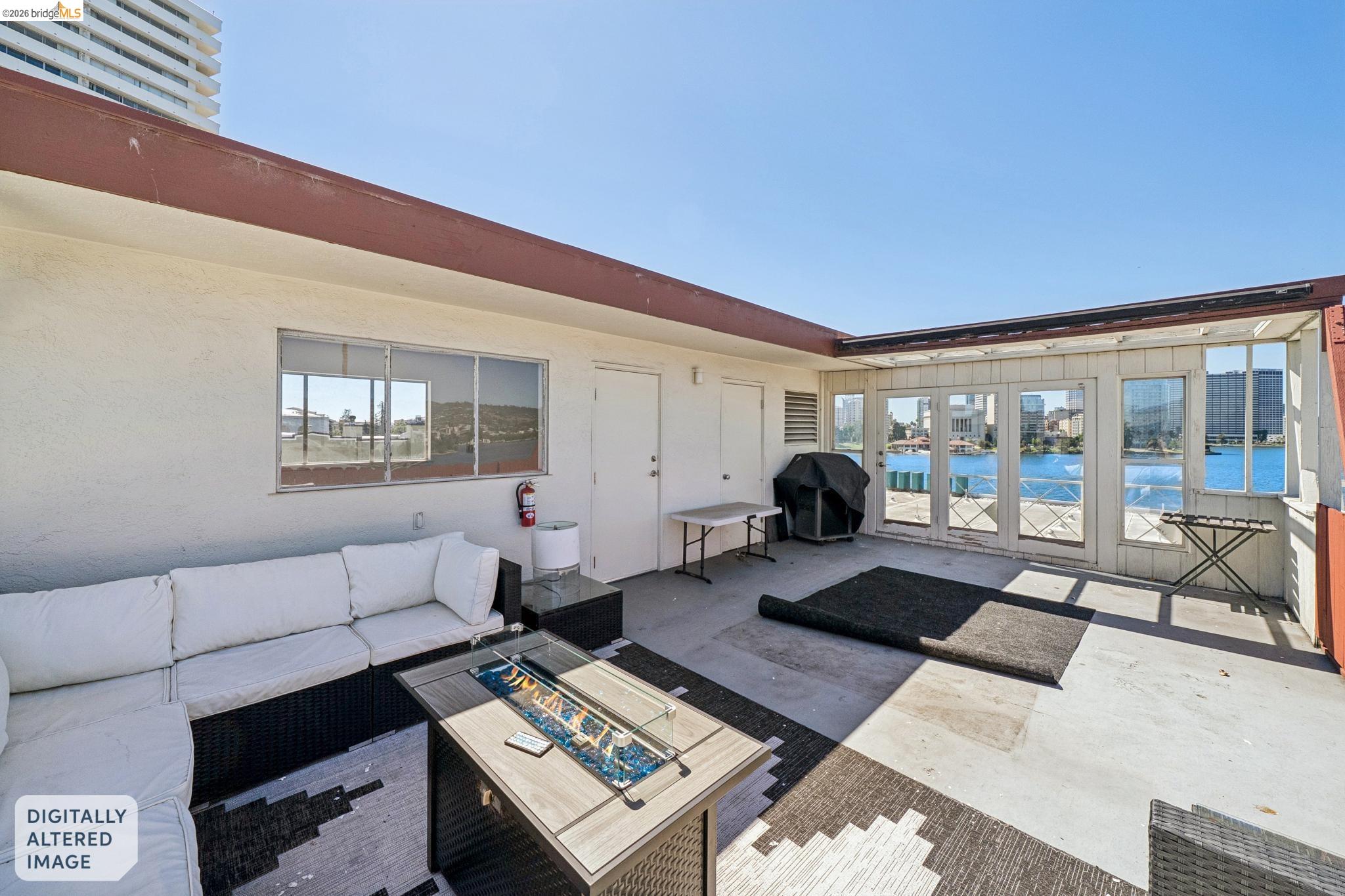 1410 Lakeshore Ave # 5