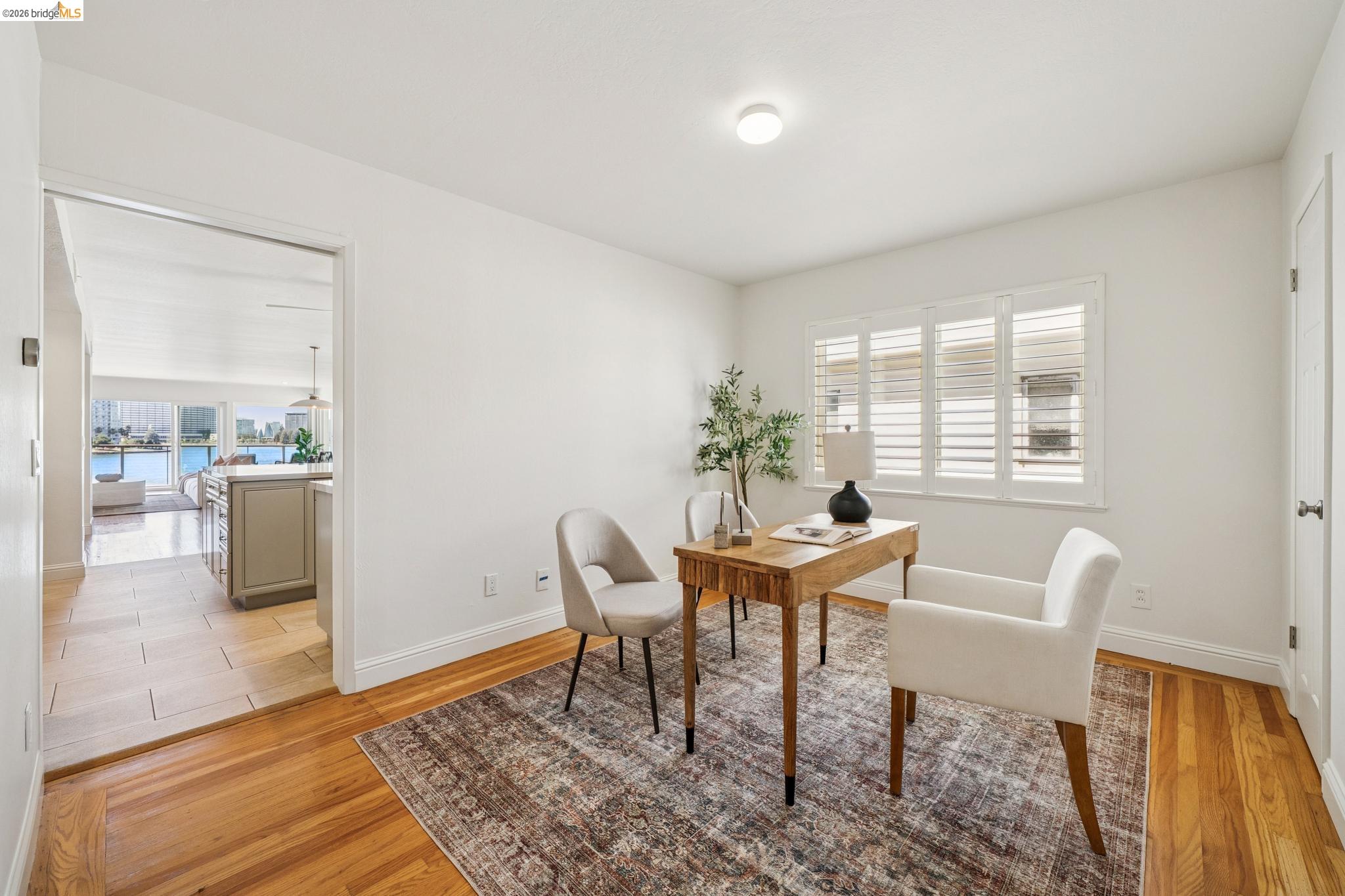 1410 Lakeshore Ave # 5