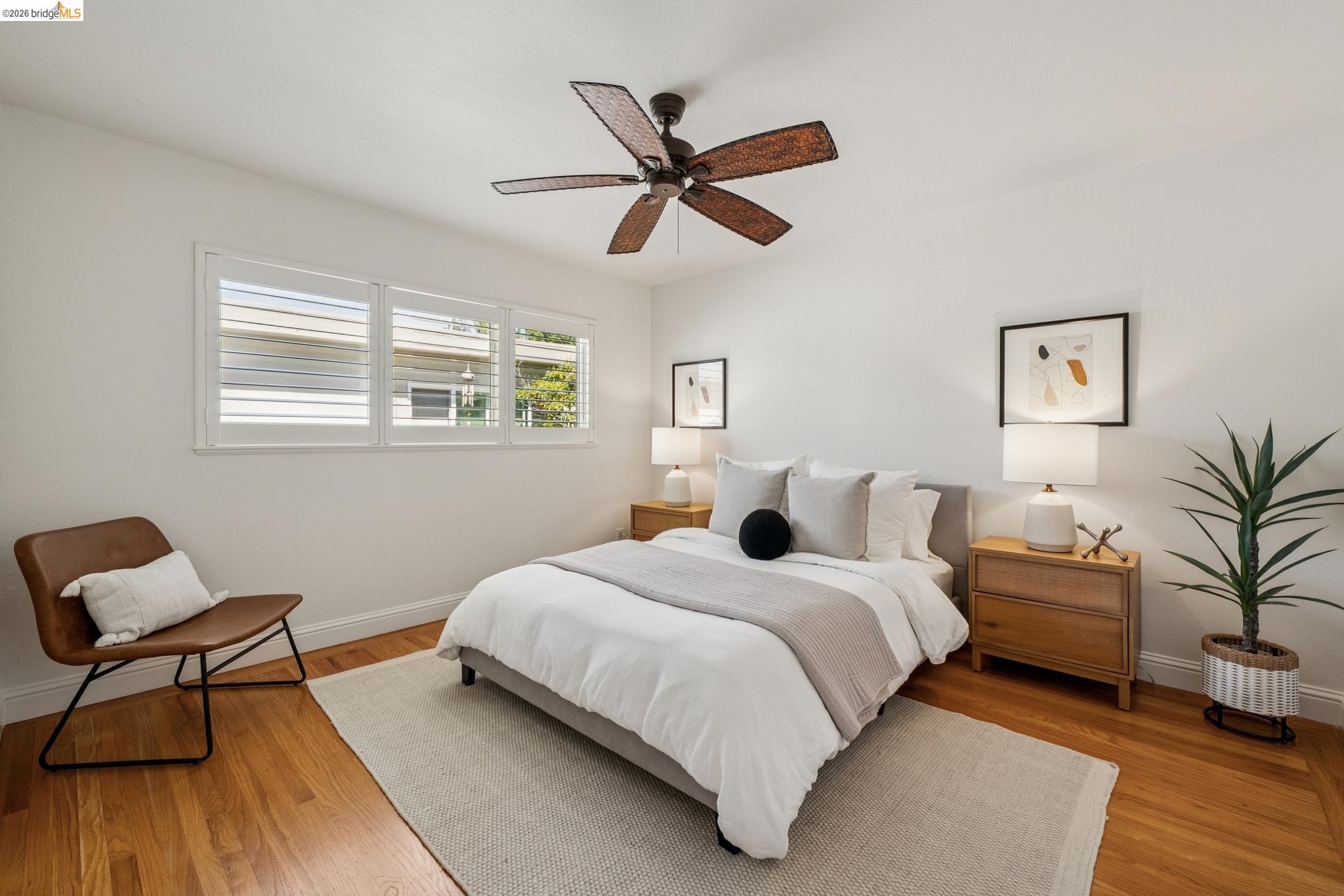 1410 Lakeshore Ave # 5