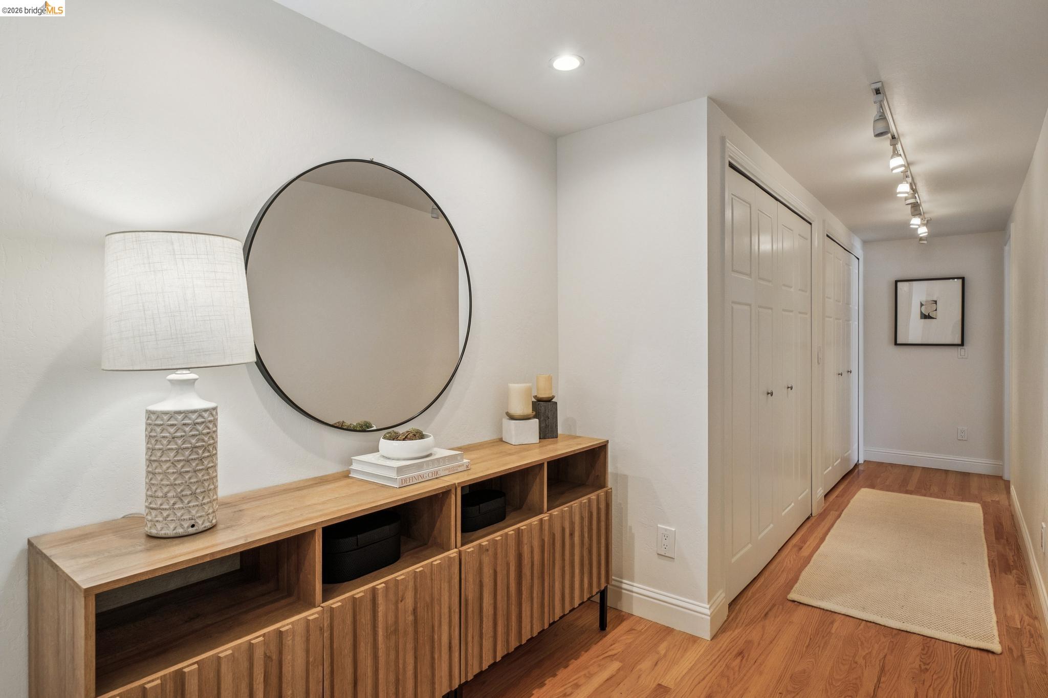 1410 Lakeshore Ave # 5