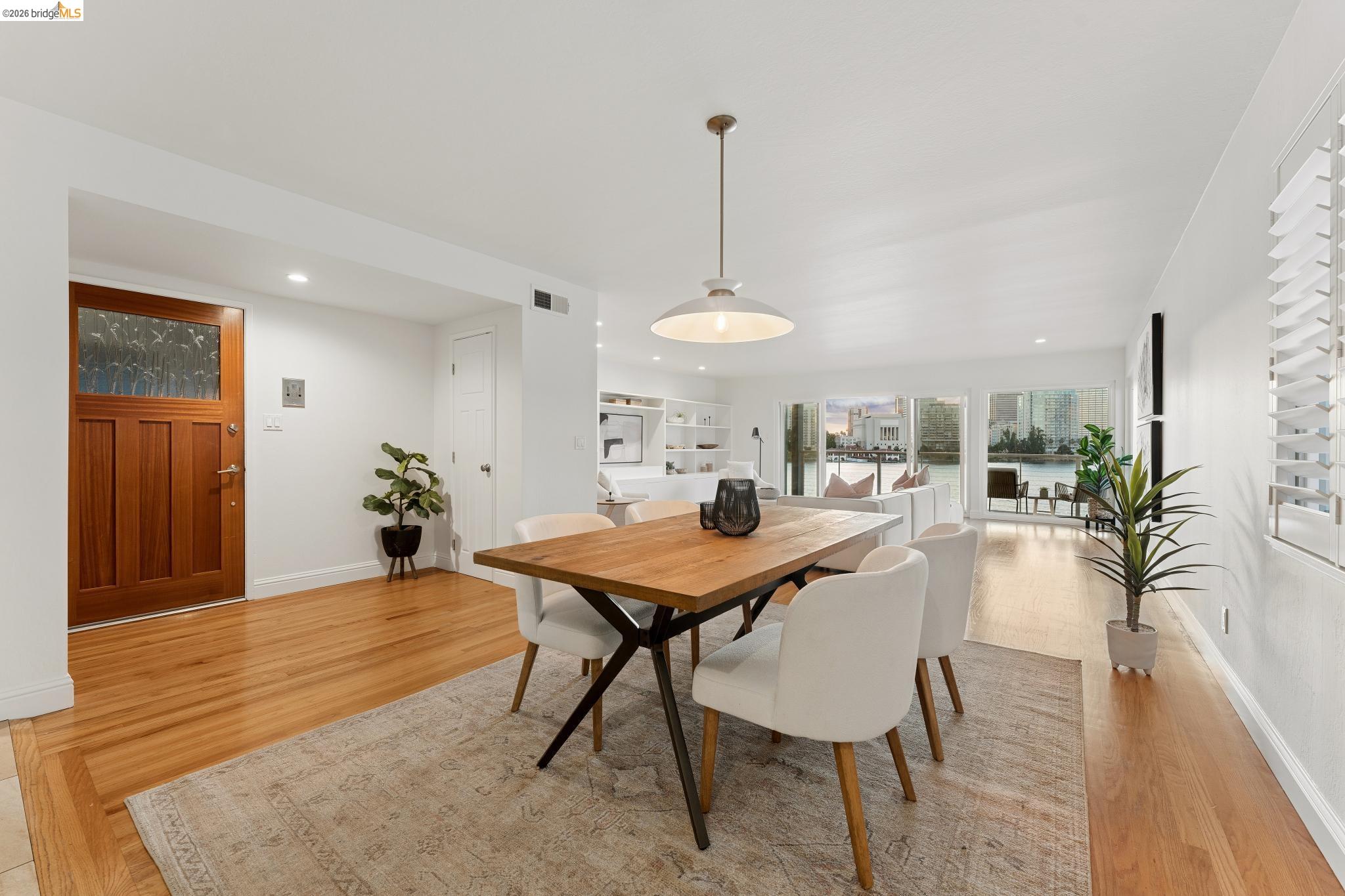 1410 Lakeshore Ave # 5
