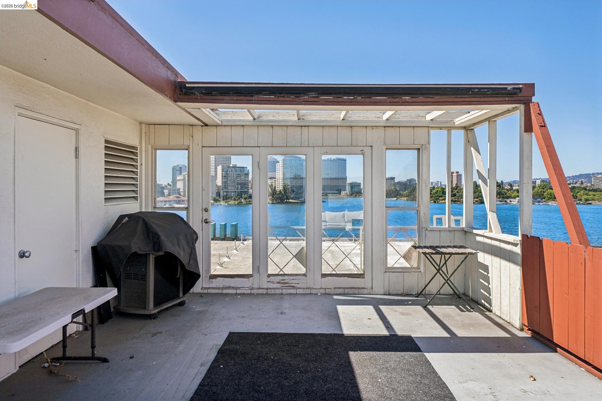 1410 Lakeshore Ave # 5